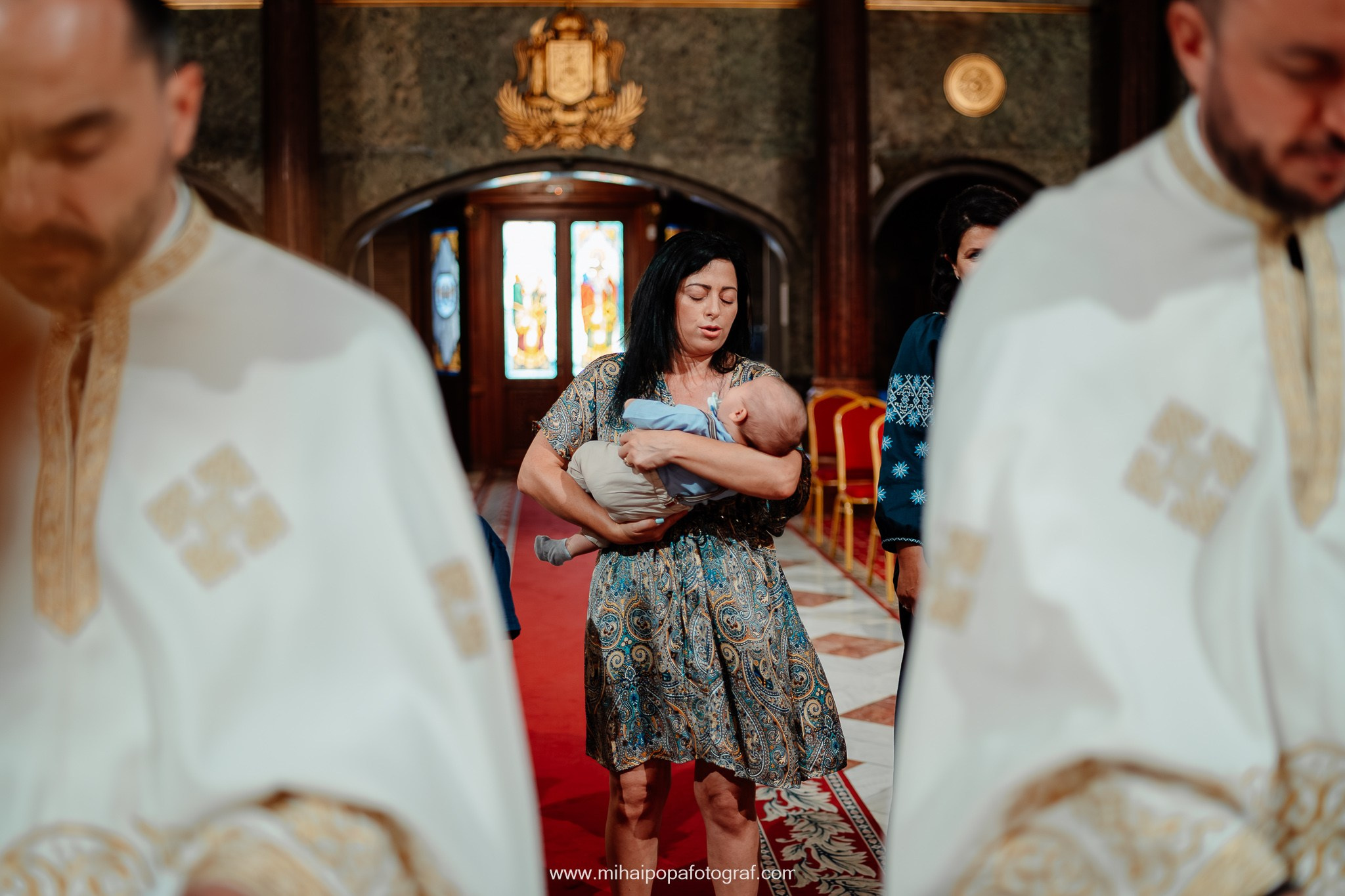 Fotograf de Botez în Bucuresti- Mihai Popa Fotograf. Fotograf Nuntă & Botez București - Mihai Popa | Dincolo de oameni, imortalizez emoții!