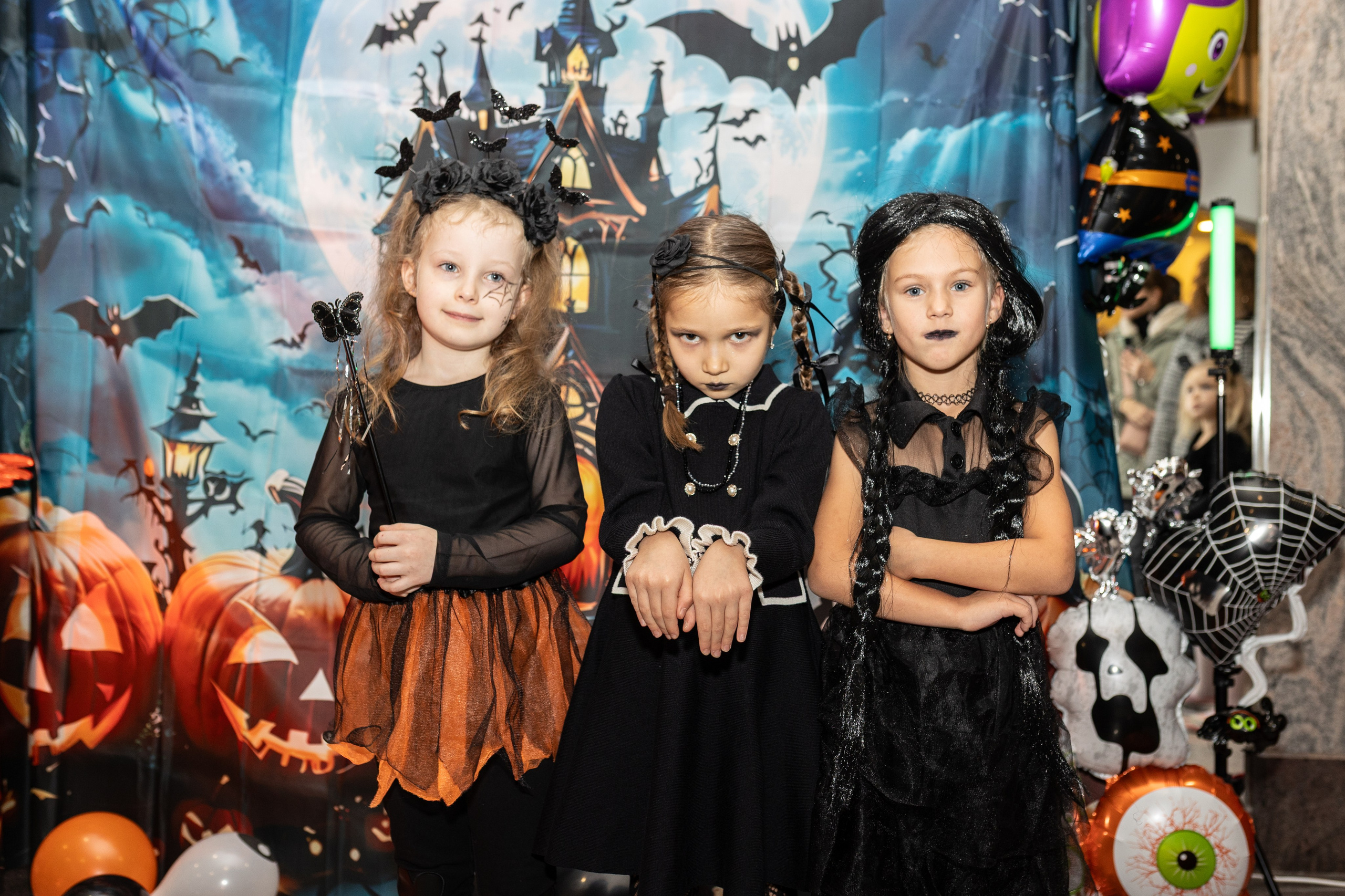 Leo dance studio Helloween 2025. Семейный и детский фотограф в Варшаве Мила Бобровская