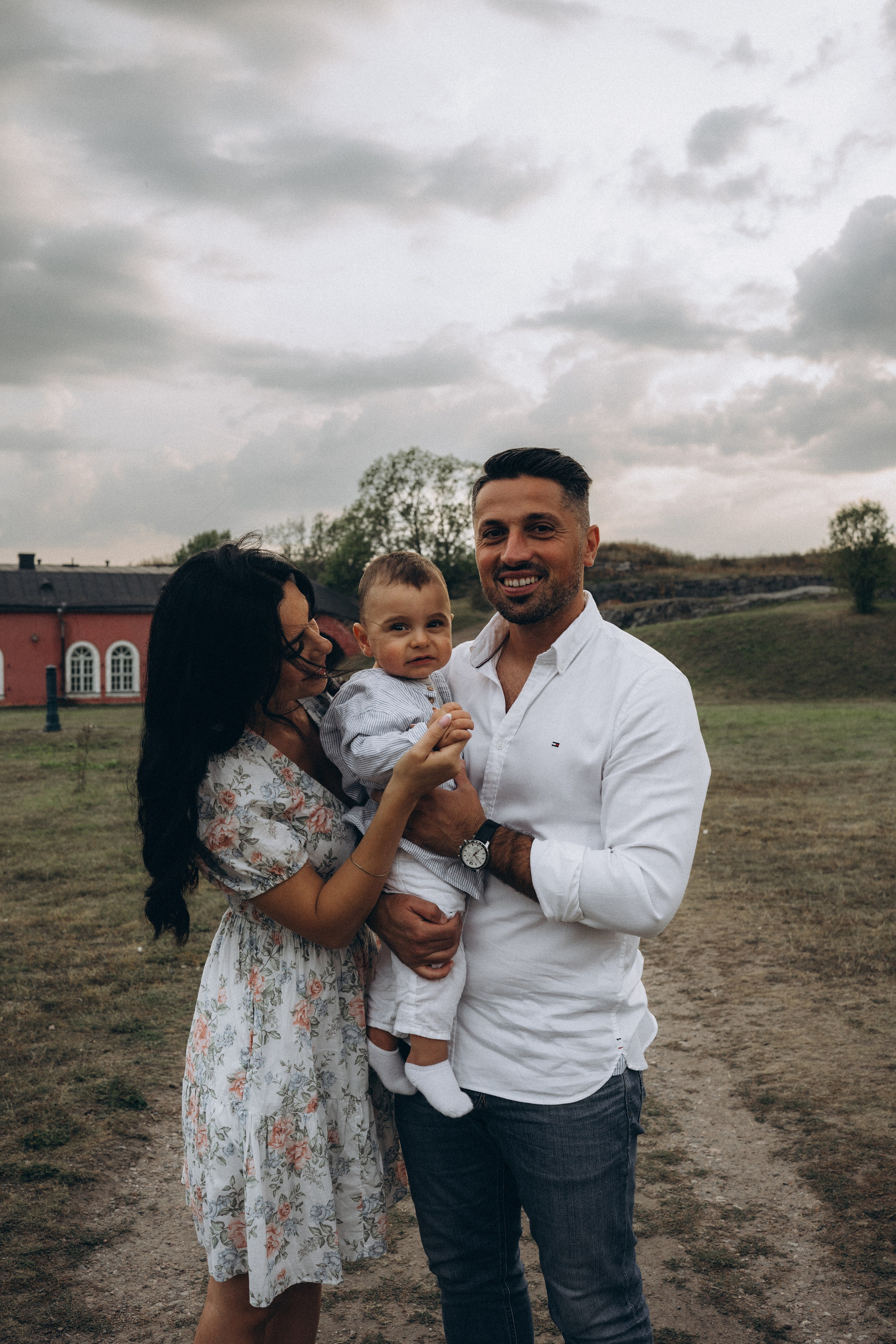 Summer. Wedding and portrait photographer in Helsinki Vickan O