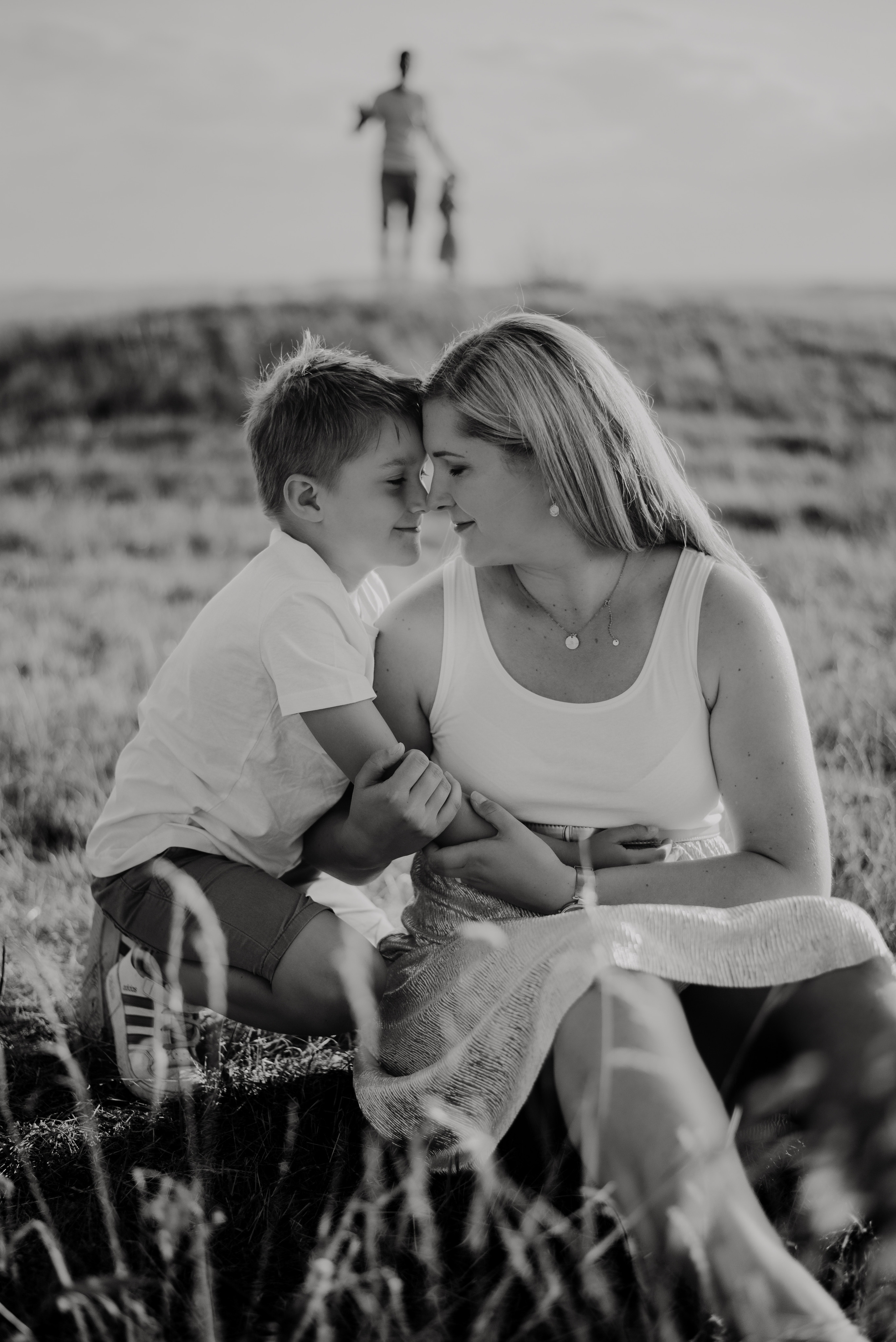 Lucka and family. Lifestyle, wedding and family photographer