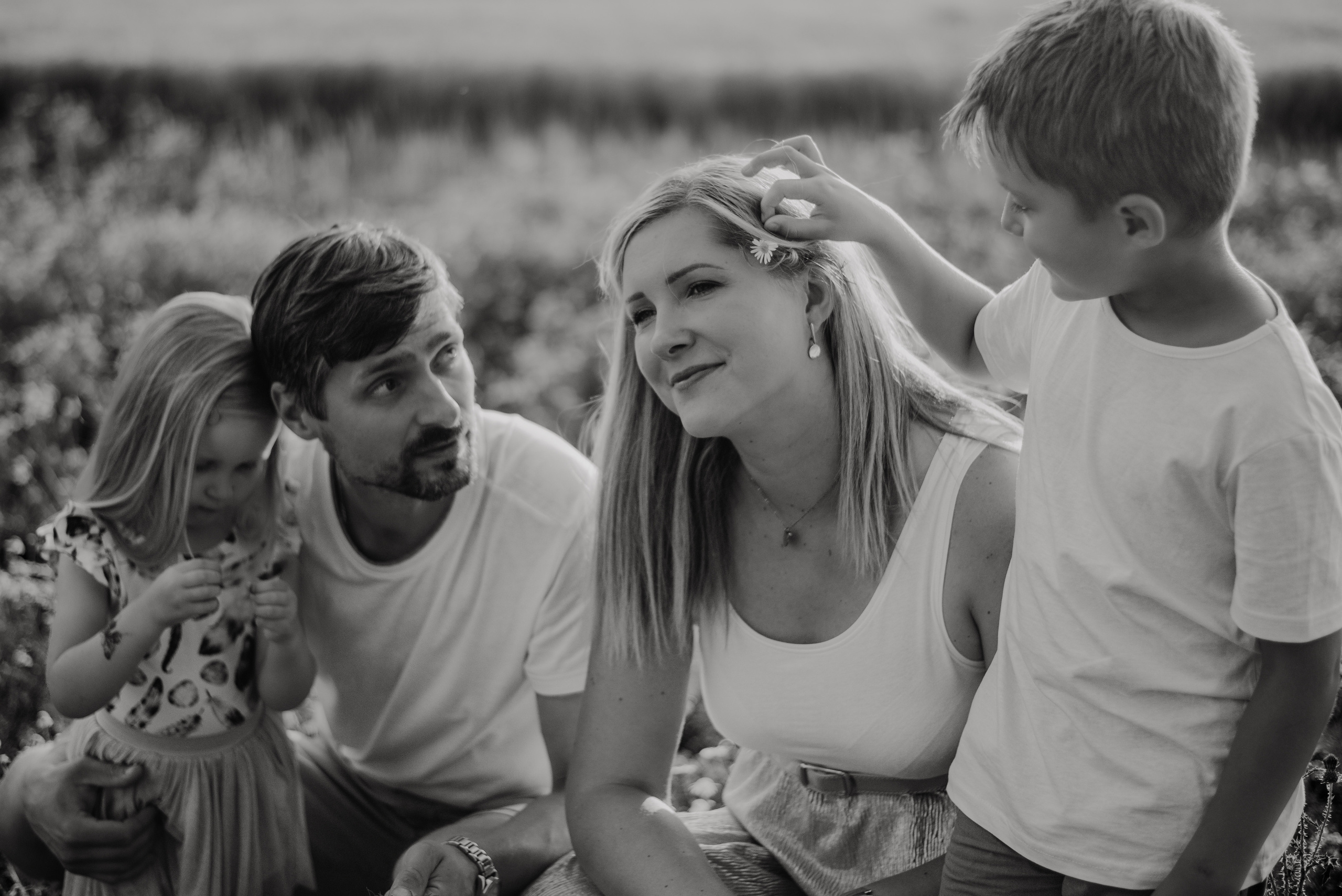 Lucka and family. Lifestyle, wedding and family photographer