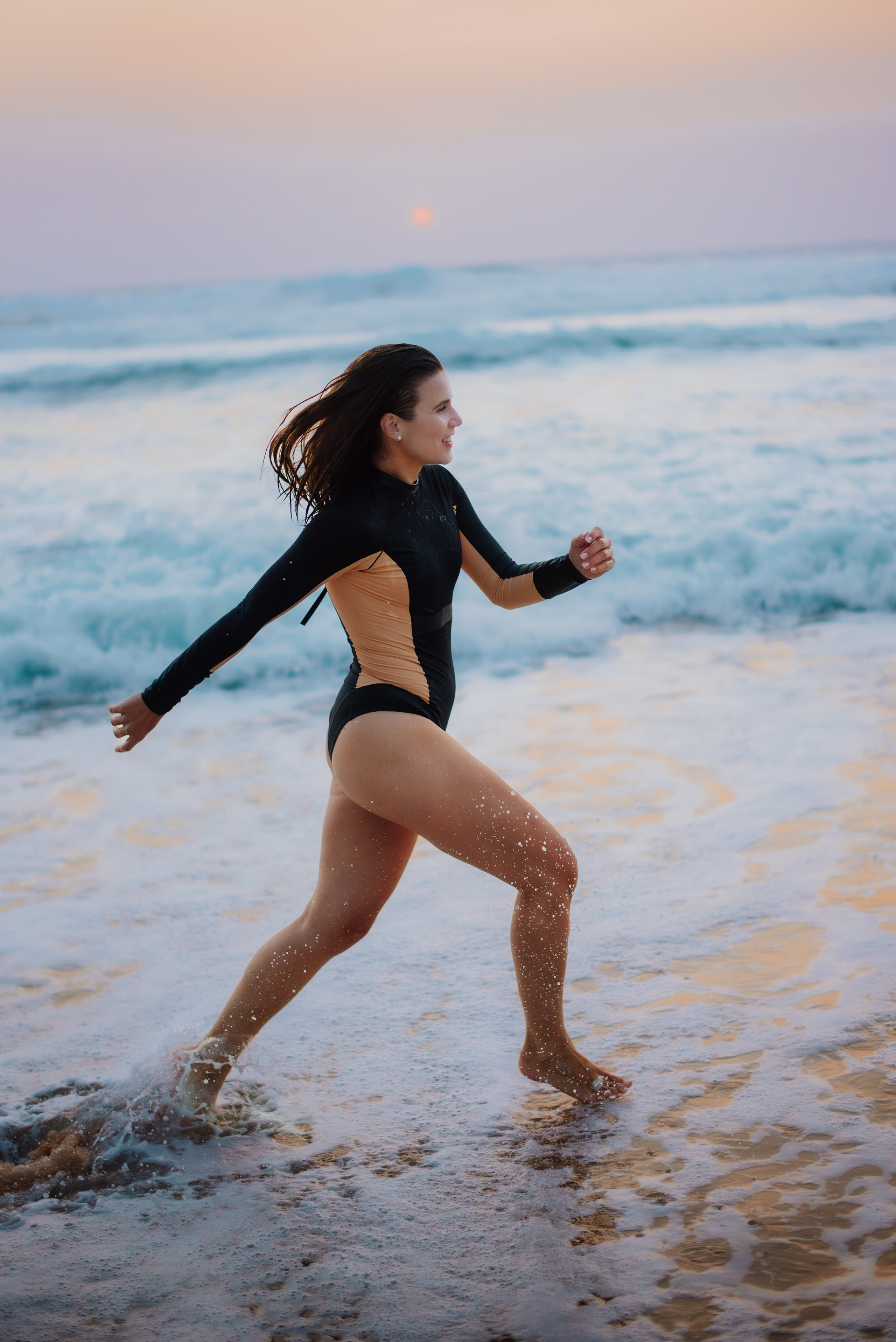 Fashion photo session at the beach. Lifestyle, wedding and family photographer