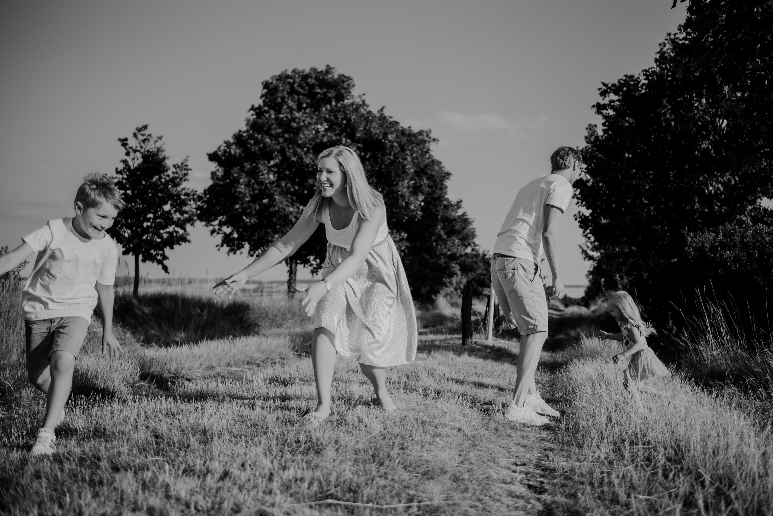 Lucka and family. Lifestyle, wedding and family photographer