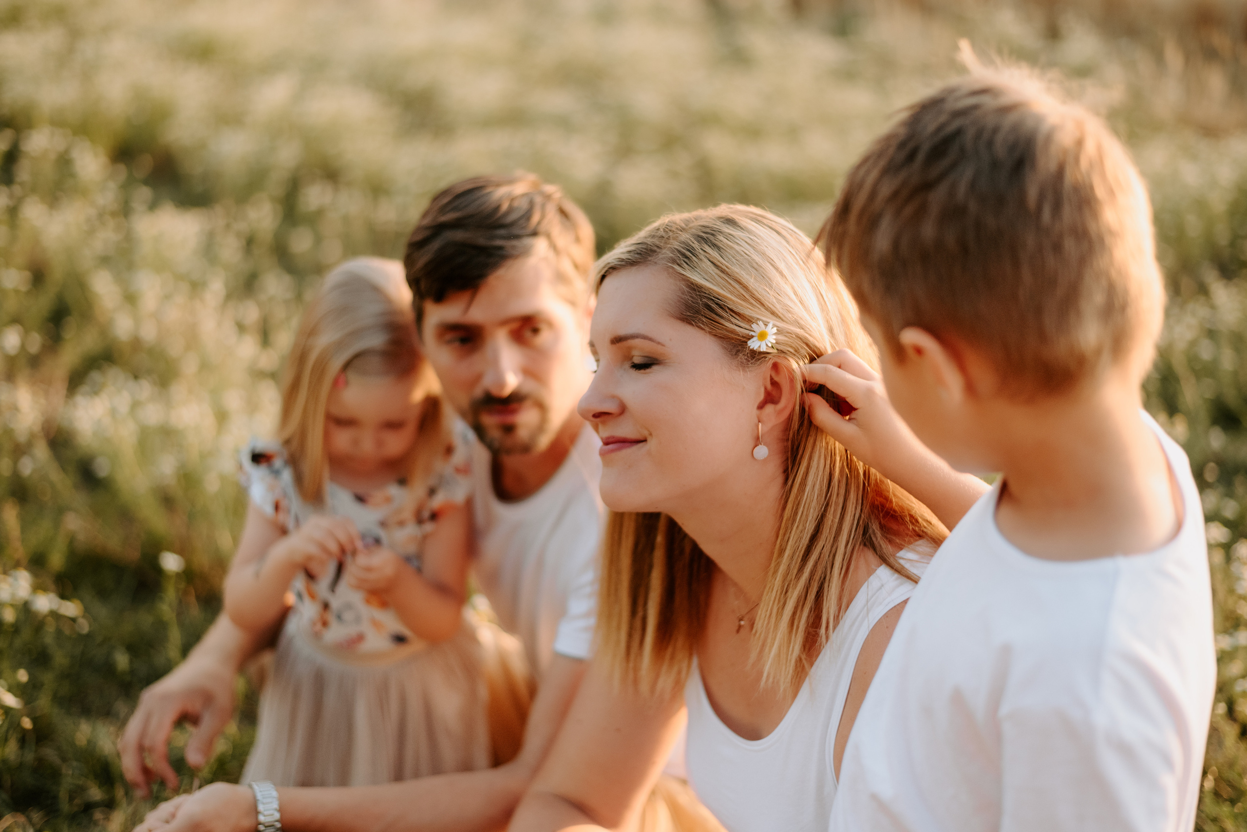 Lucka and family. Lifestyle, wedding and family photographer