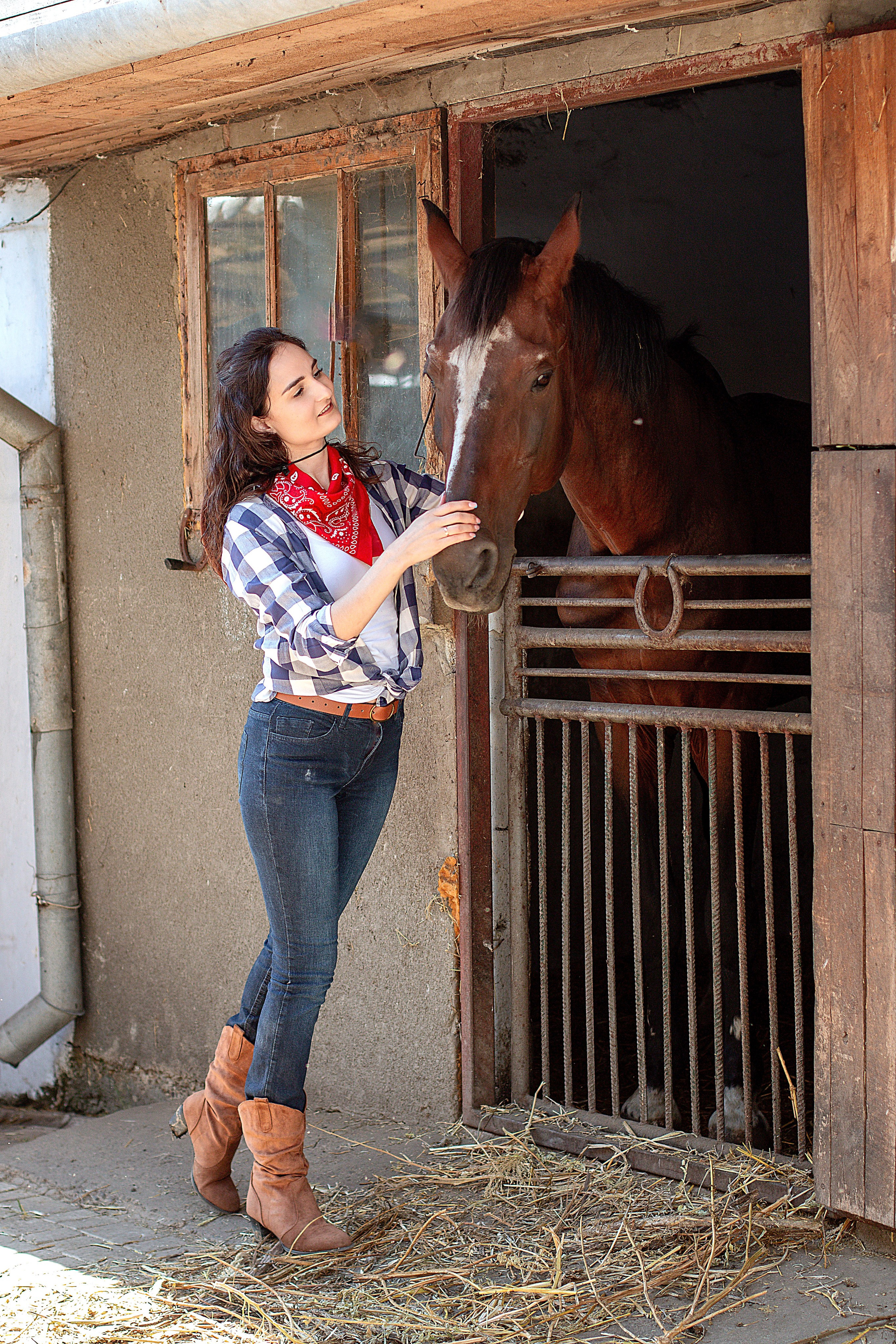 Конюшня. Детский и семейный фотограф в г. Бельцы