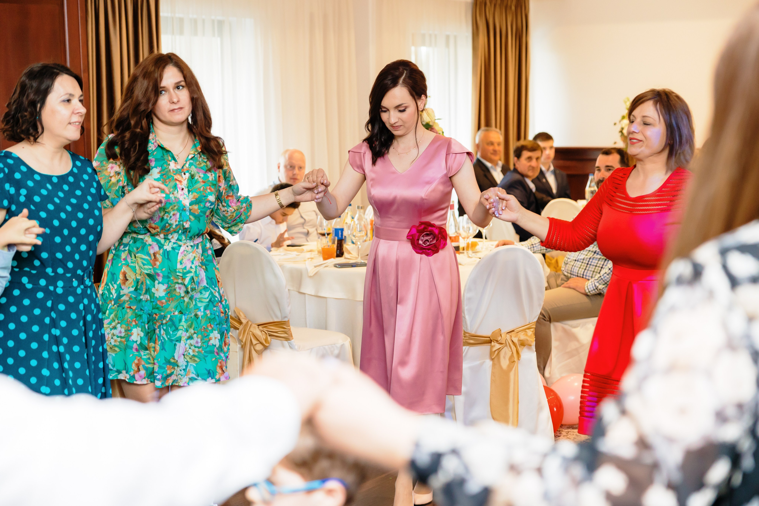 Fotografie De Botez MdimaFotoStudio. MDimaFotoStudio. Fotograf de nuntă, evenimente private și de familie