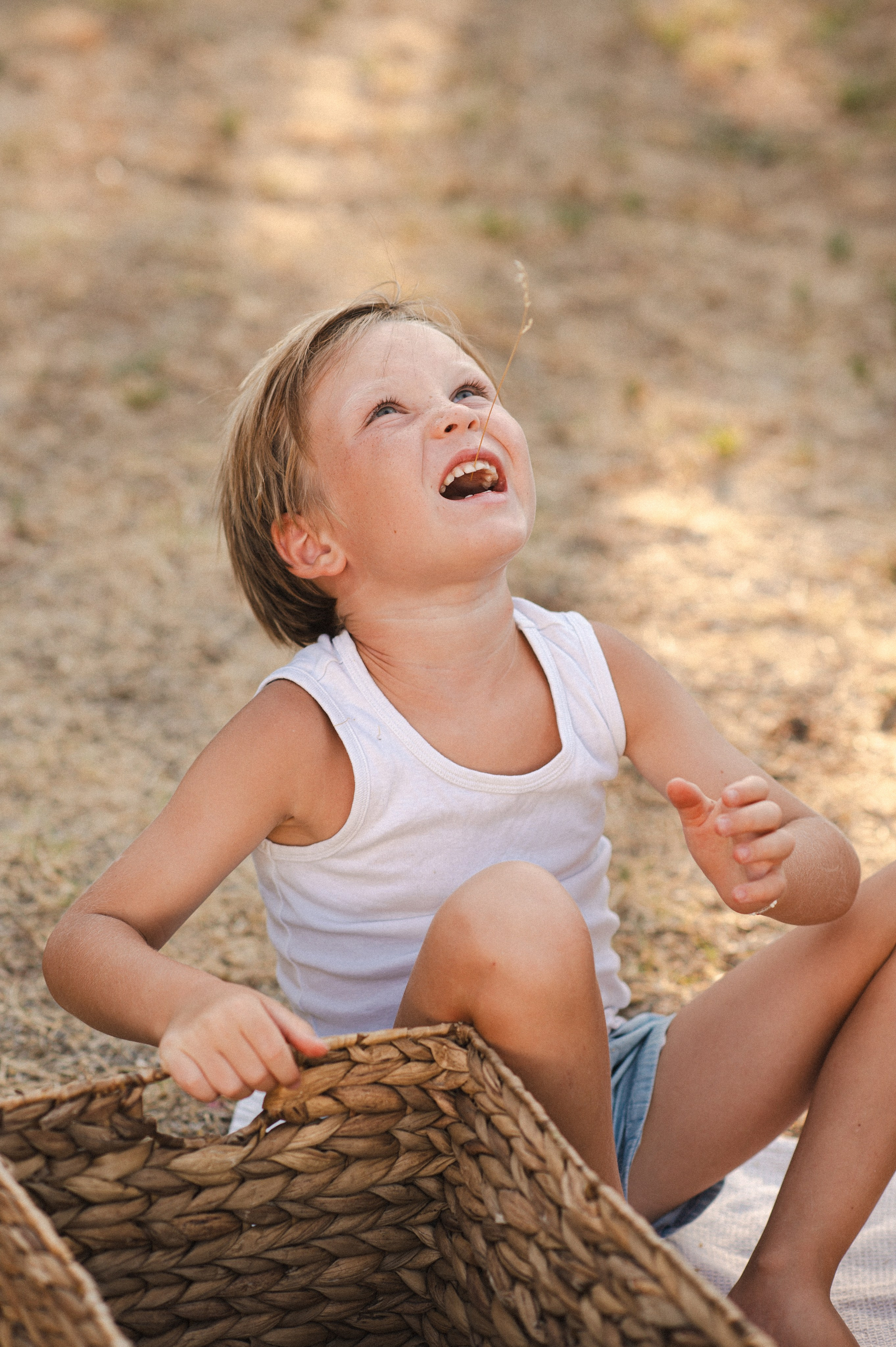 Laundry. Семейная, детская, портретная и предметная фотосъемка в Салониках
