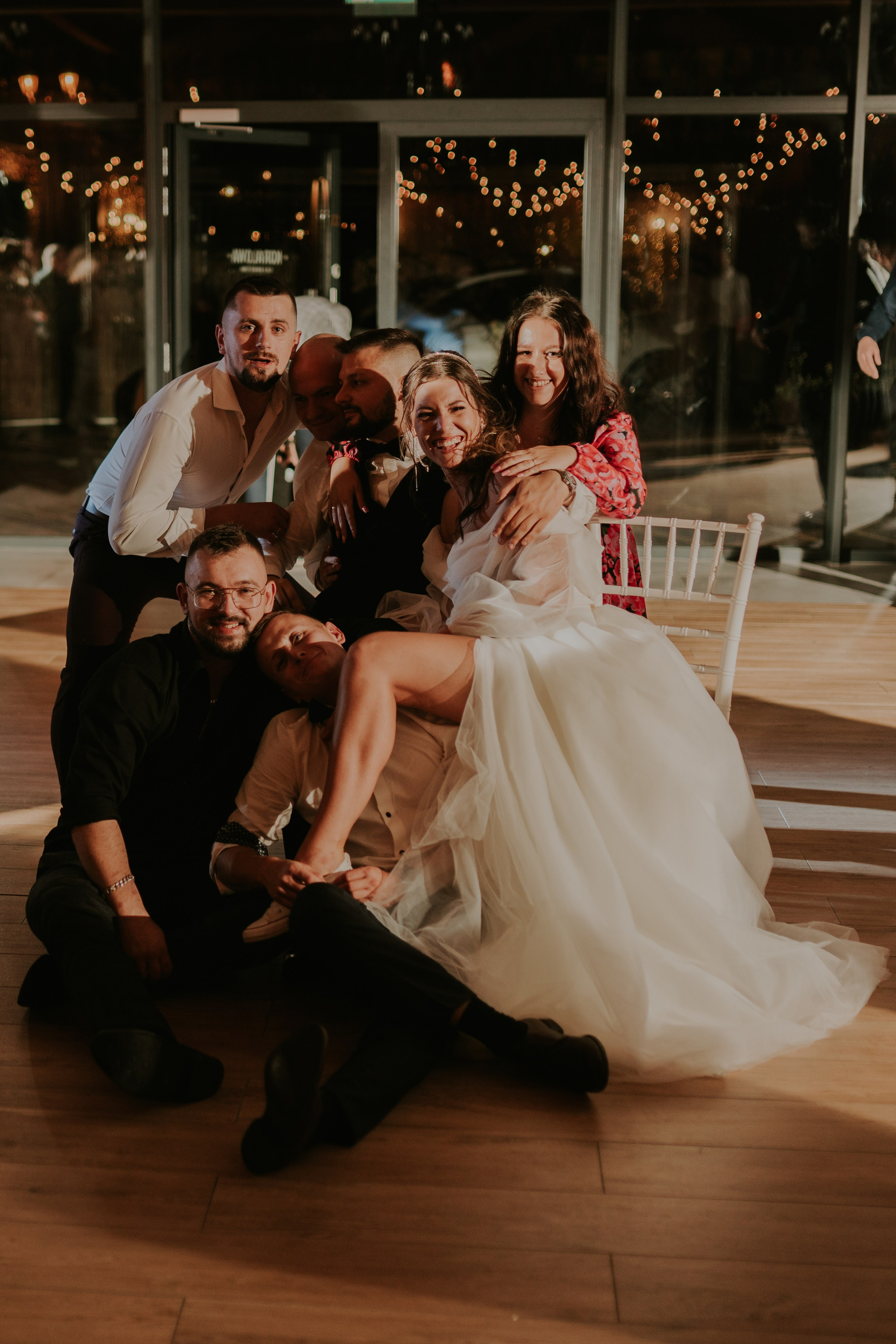 Sala Koralowa w Jaworzu: Opowieść o ślubie Nikoli i Kacpra. Karkowskafoto - fotografia miłości