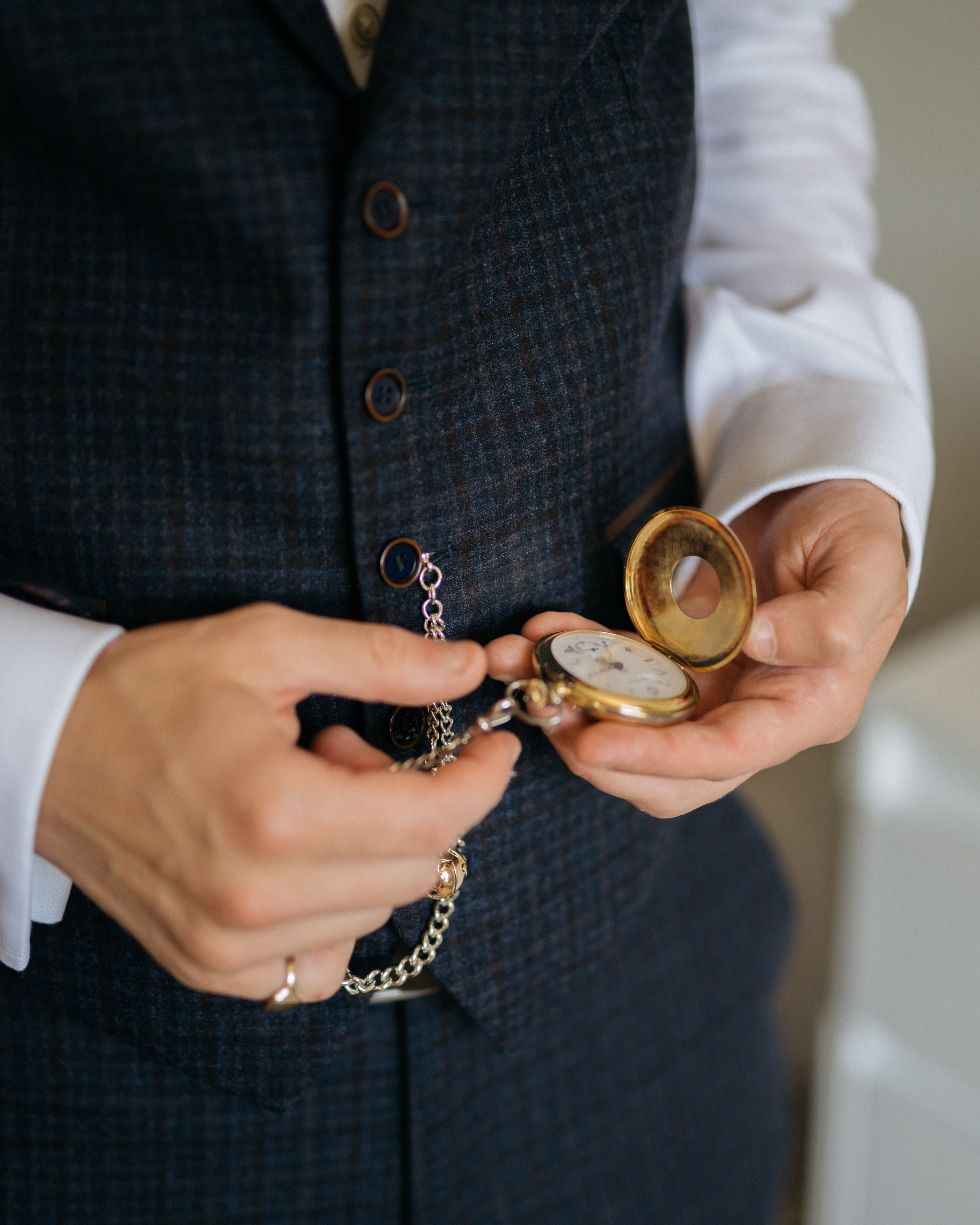 Elegant Crayke Manor Wedding | Yorkshire Real Wedding. Rapley Photography | West Yorkshire Wedding & Portrait Photographer