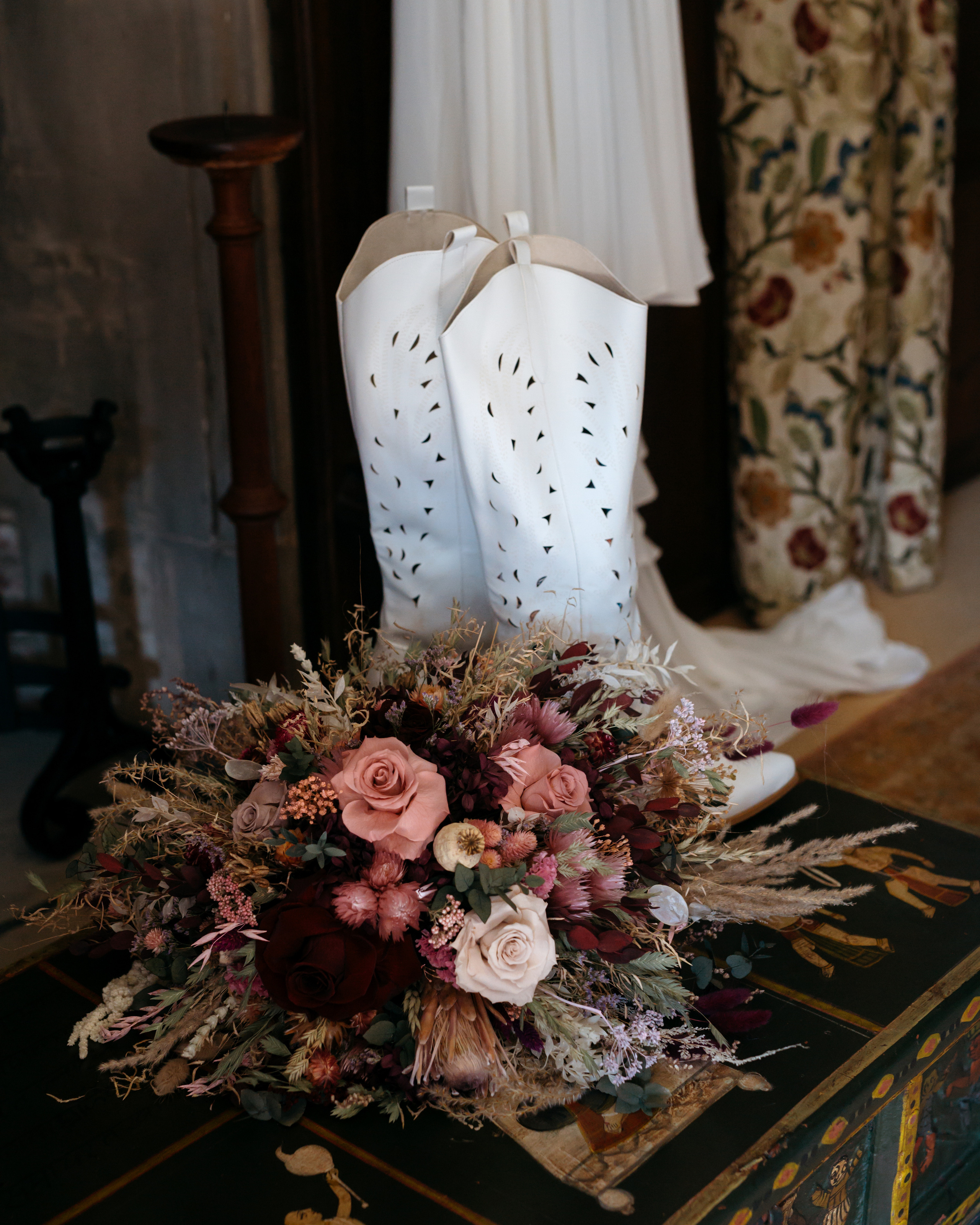 Elegant Crayke Manor Wedding | Yorkshire Real Wedding. Rapley Photography | West Yorkshire Wedding & Portrait Photographer