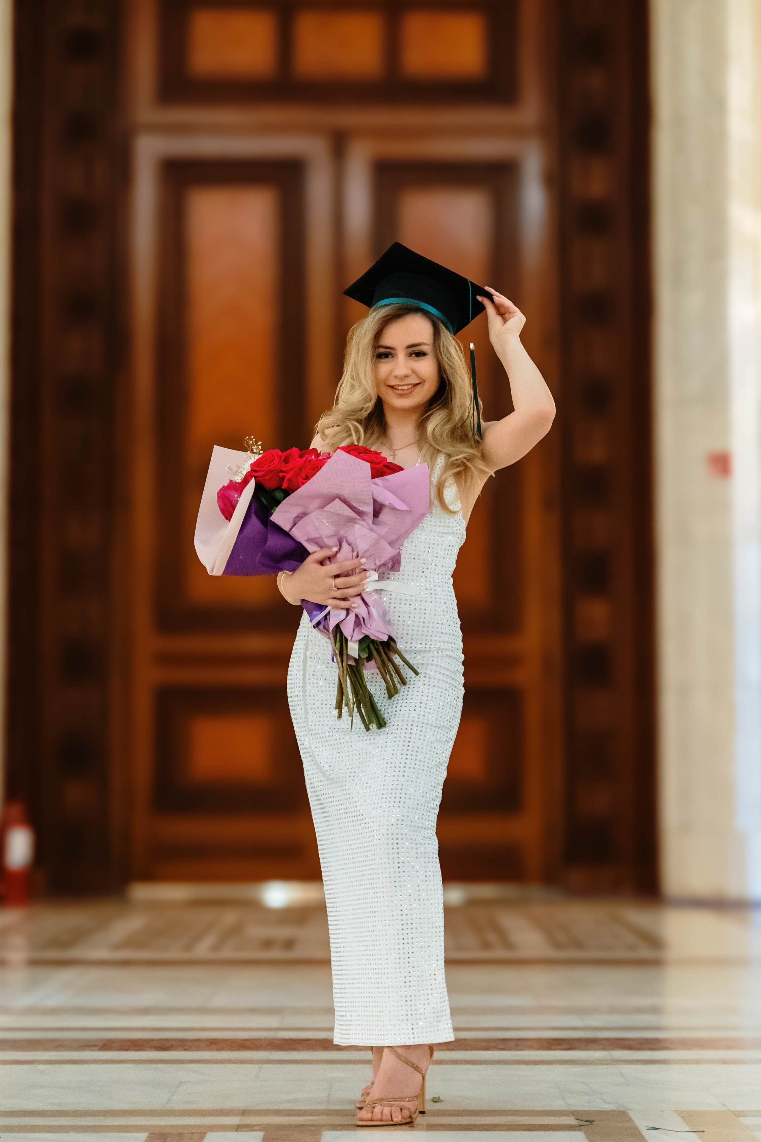 Festivitate de absolvire Universitatea ASE. MDimaFotoStudio. Fotograf de nuntă, evenimente private și de familie