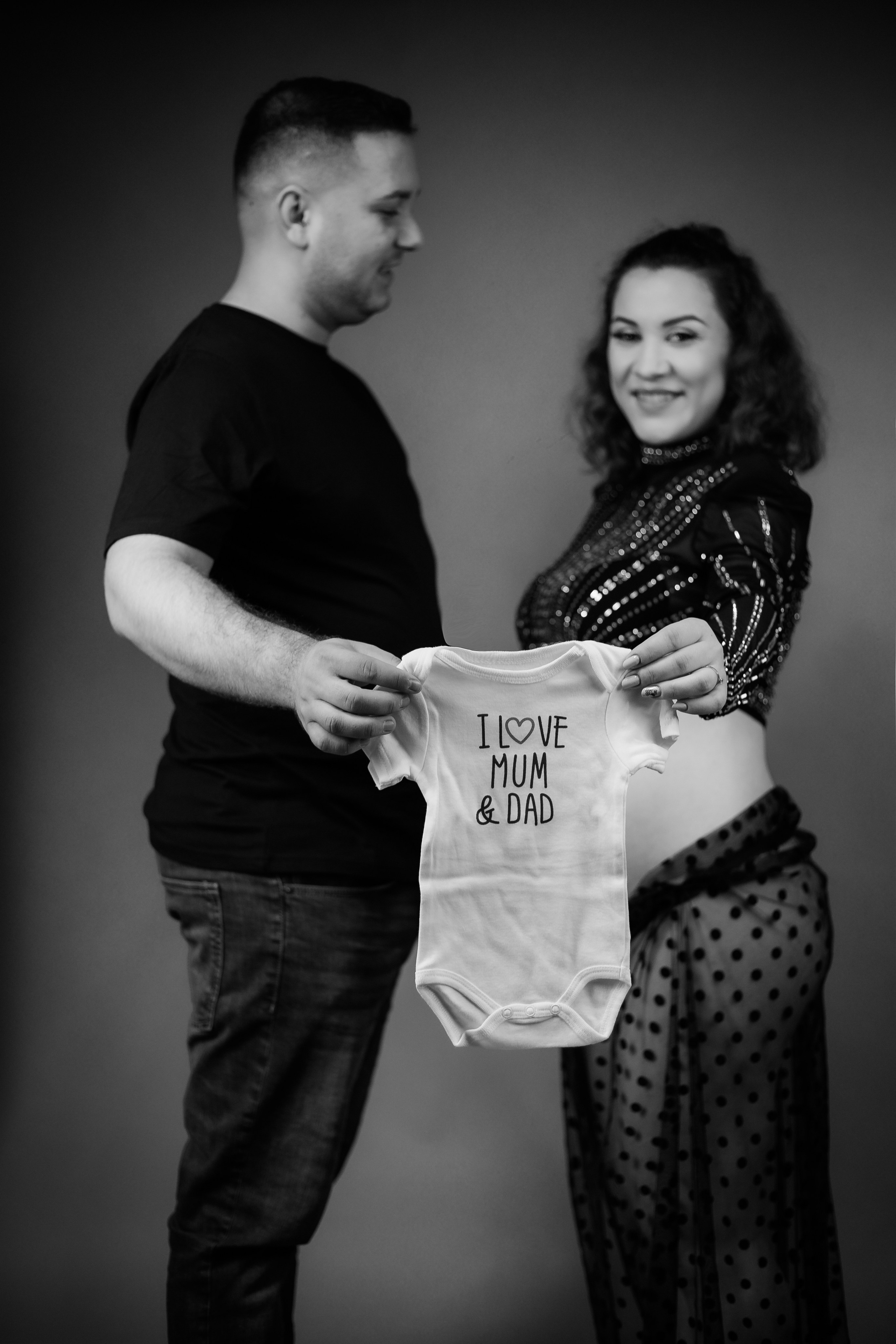 Ramona & Sebi. Fotograf si videograf — evenimente si studio