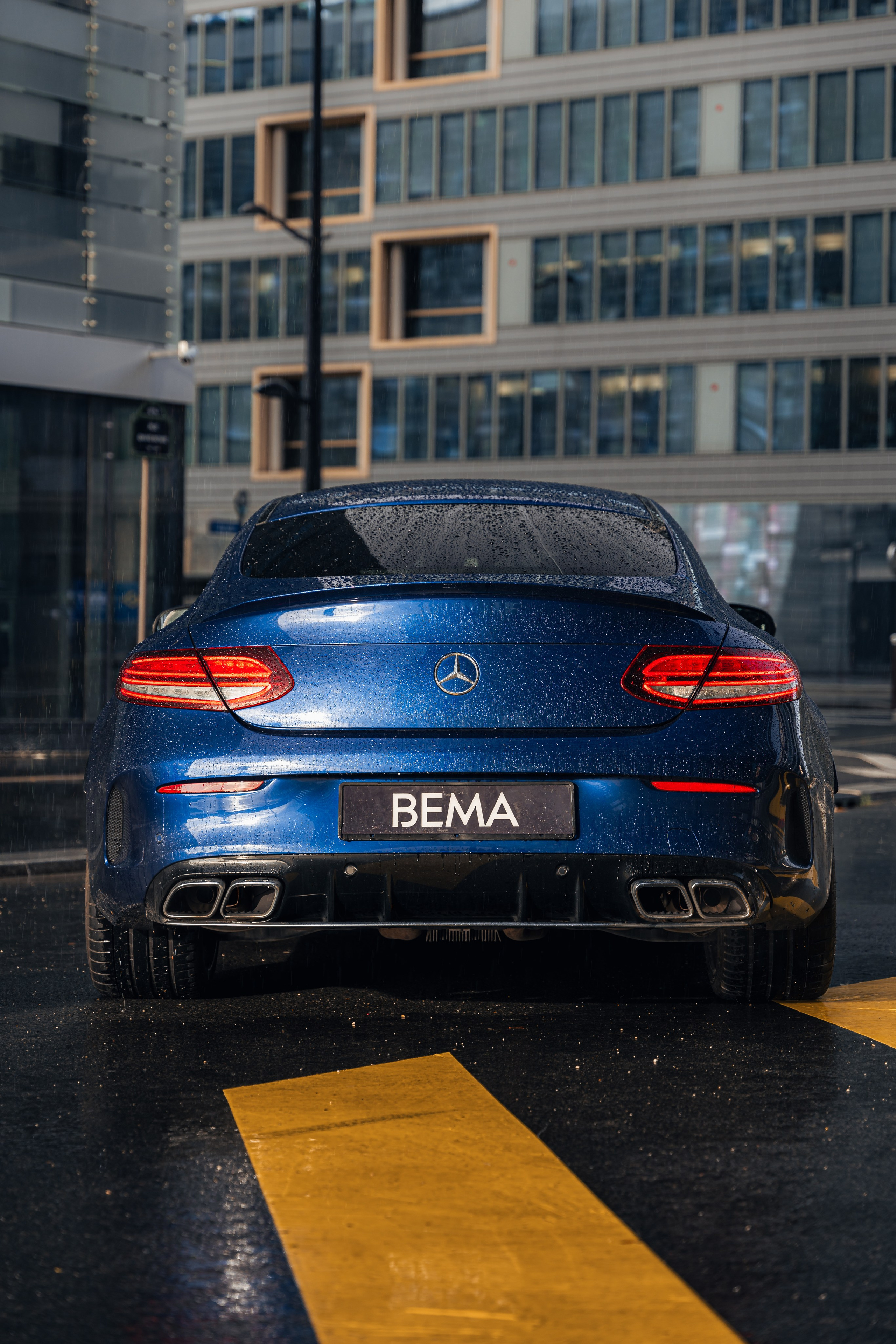 Mercedes-Benz C63s AMG. Photographe de voitures à Paris — Vitalii Motruk