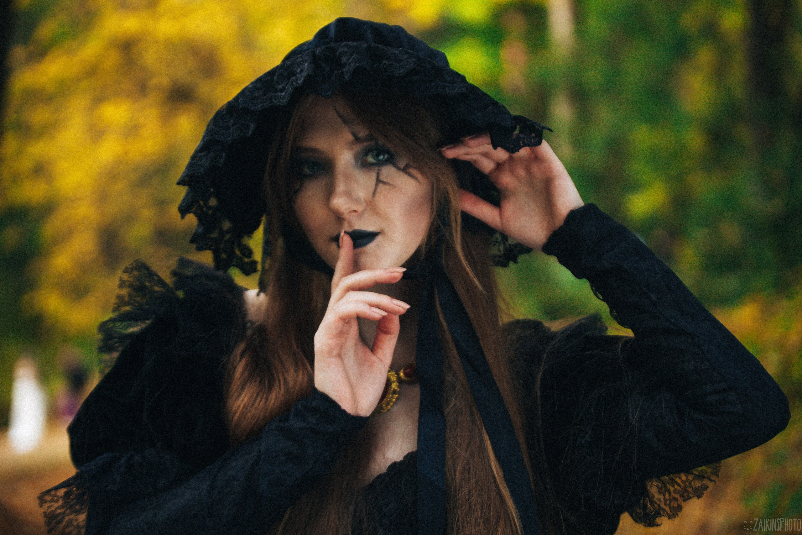 The Dark Autumn. Main