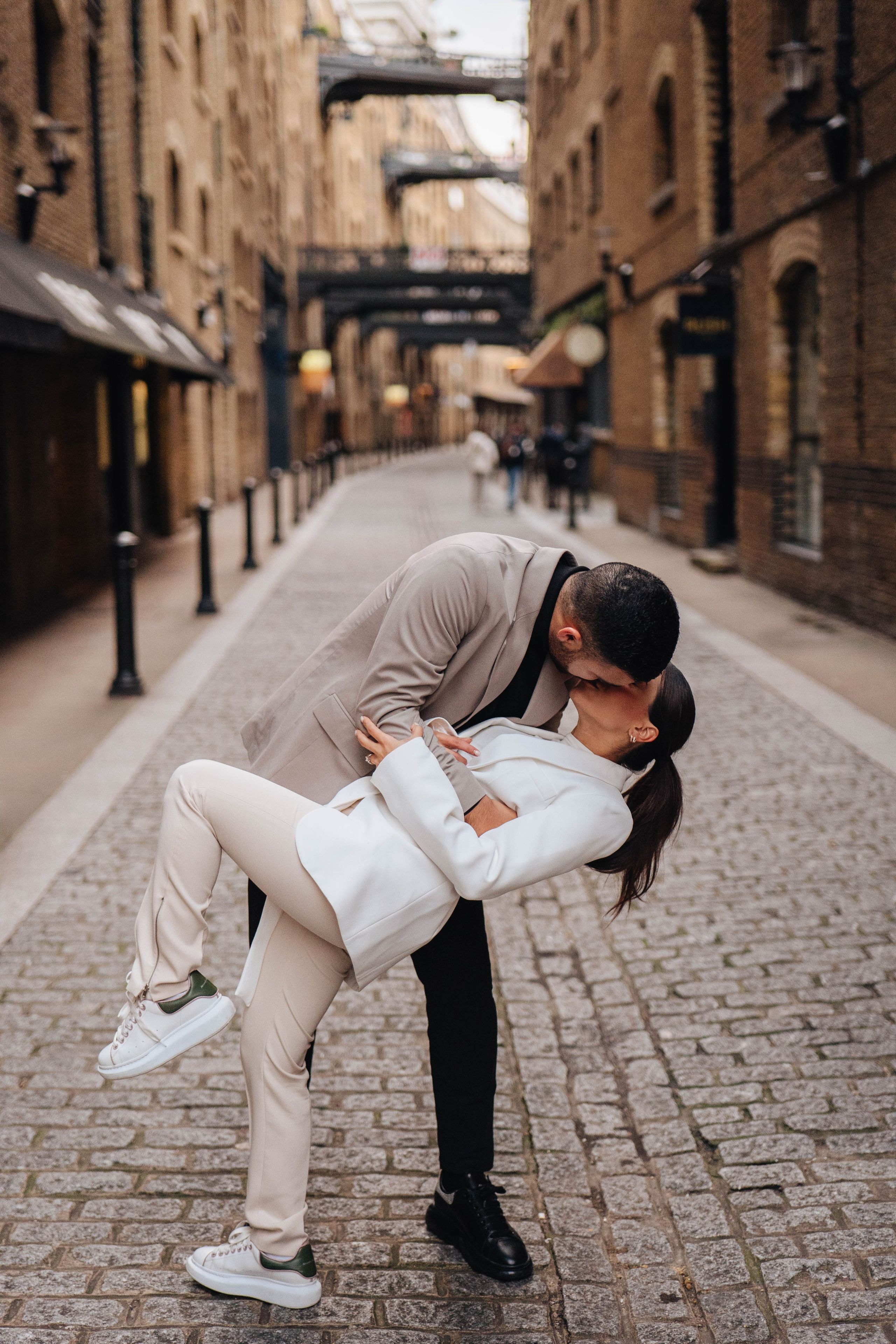 St Dunstan. Wedding and family photographer in London