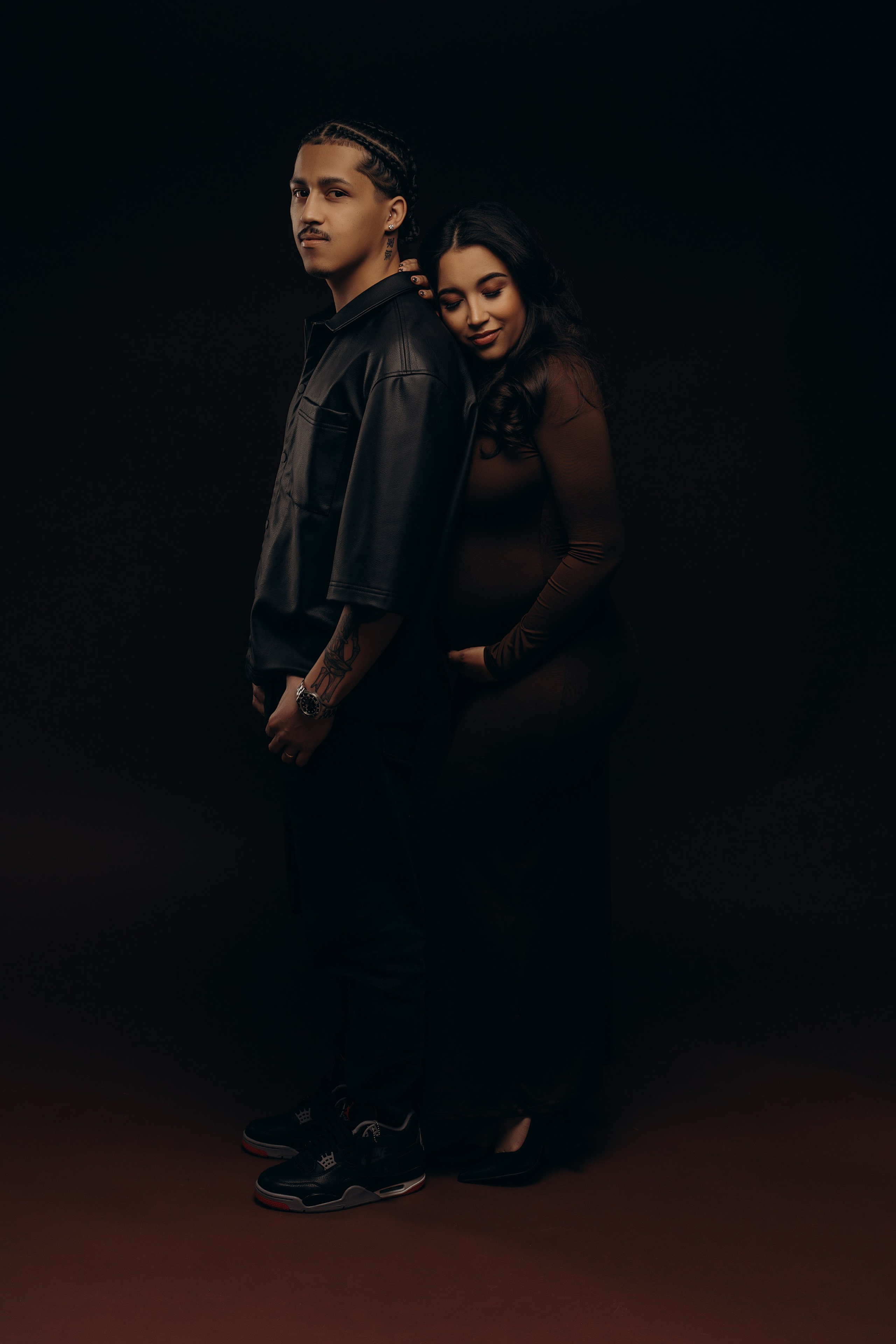 STUDIO: Barbara. Maternity/Love story/Wedding photographer