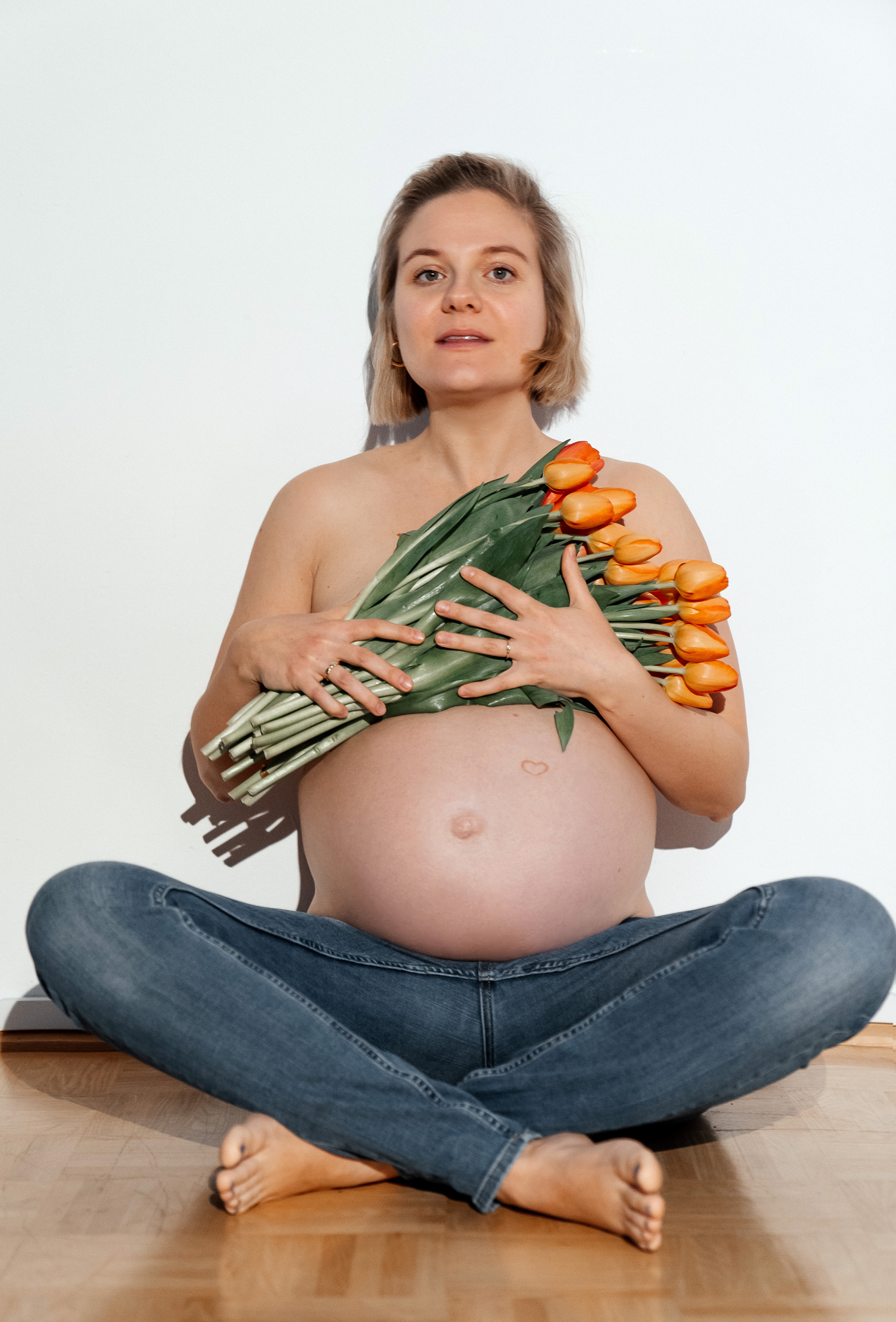 Baby Bauch. Hallo, ich bin Nadya - Fotografin aus Linz, Oberösterreich