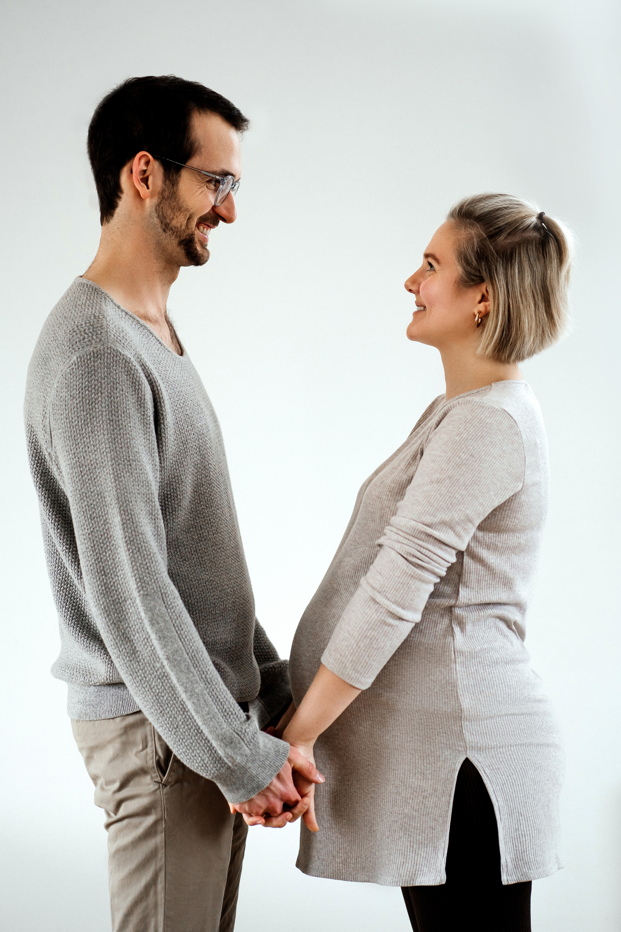 Baby Bauch. Hallo, ich bin Nadya - Fotografin aus Linz, Oberösterreich