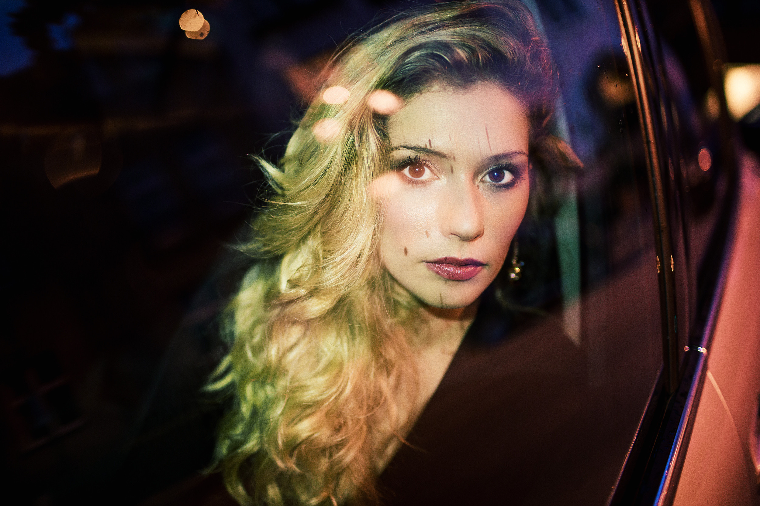 YANA. Portrait photographer in Germany and all over Europe Mischa Blank