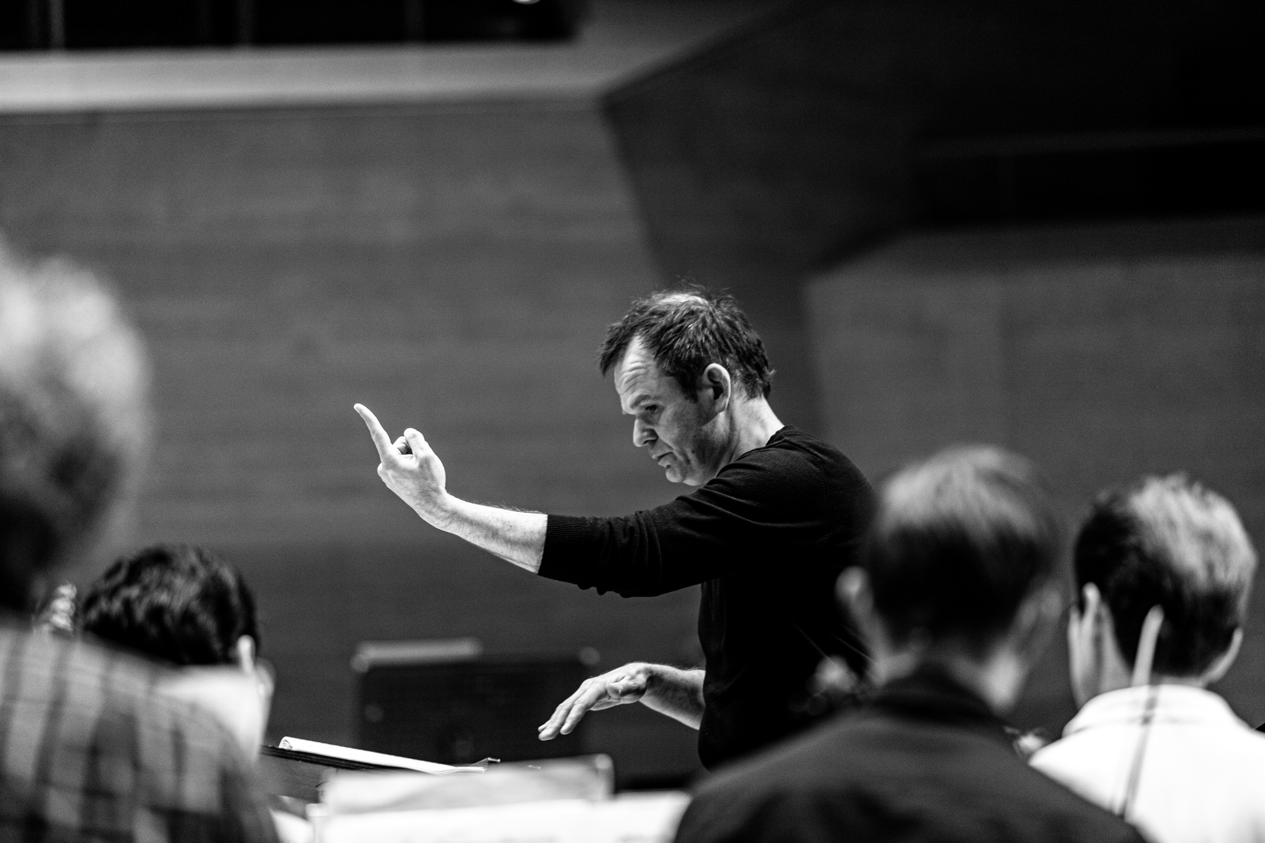 JAPAN TOURNE MIT SWR SYMPHONIEORCHESTER. Portrait photographer in Germany and all over Europe Mischa Blank