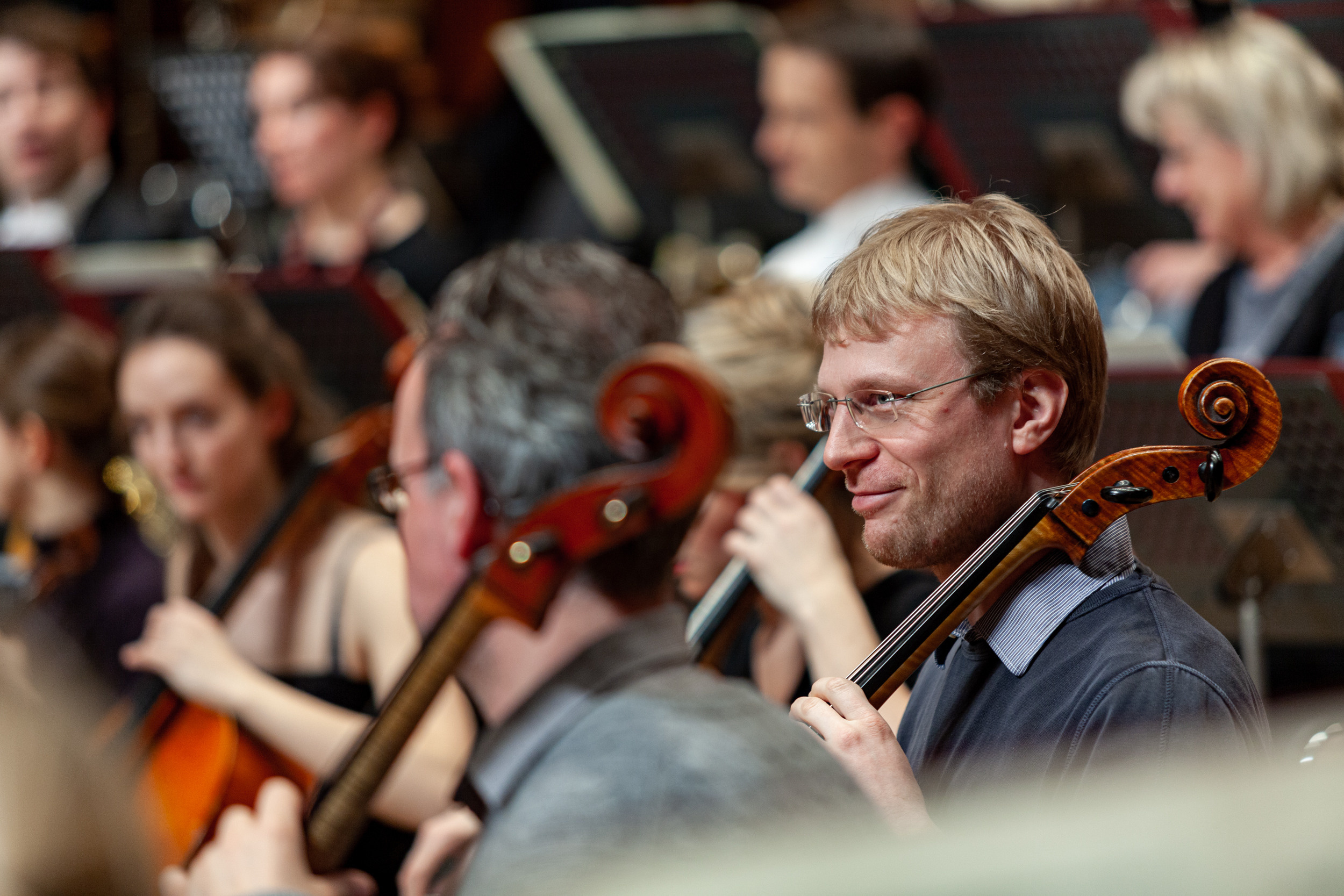 JAPAN TOURNE MIT SWR SYMPHONIEORCHESTER. Portrait photographer in Germany and all over Europe Mischa Blank