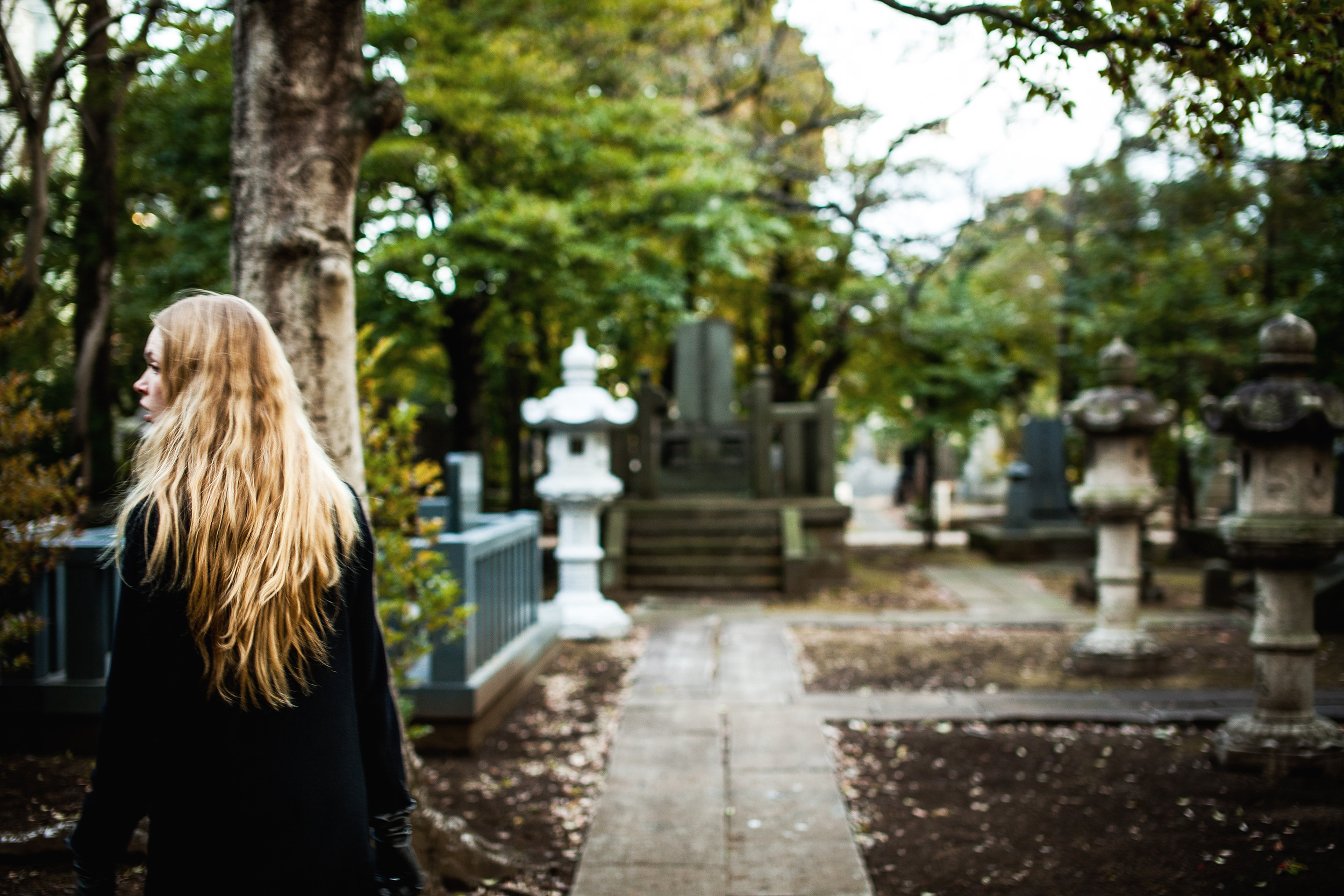 ANNA IN TOKYO. Portrait photographer in Germany and all over Europe Mischa Blank