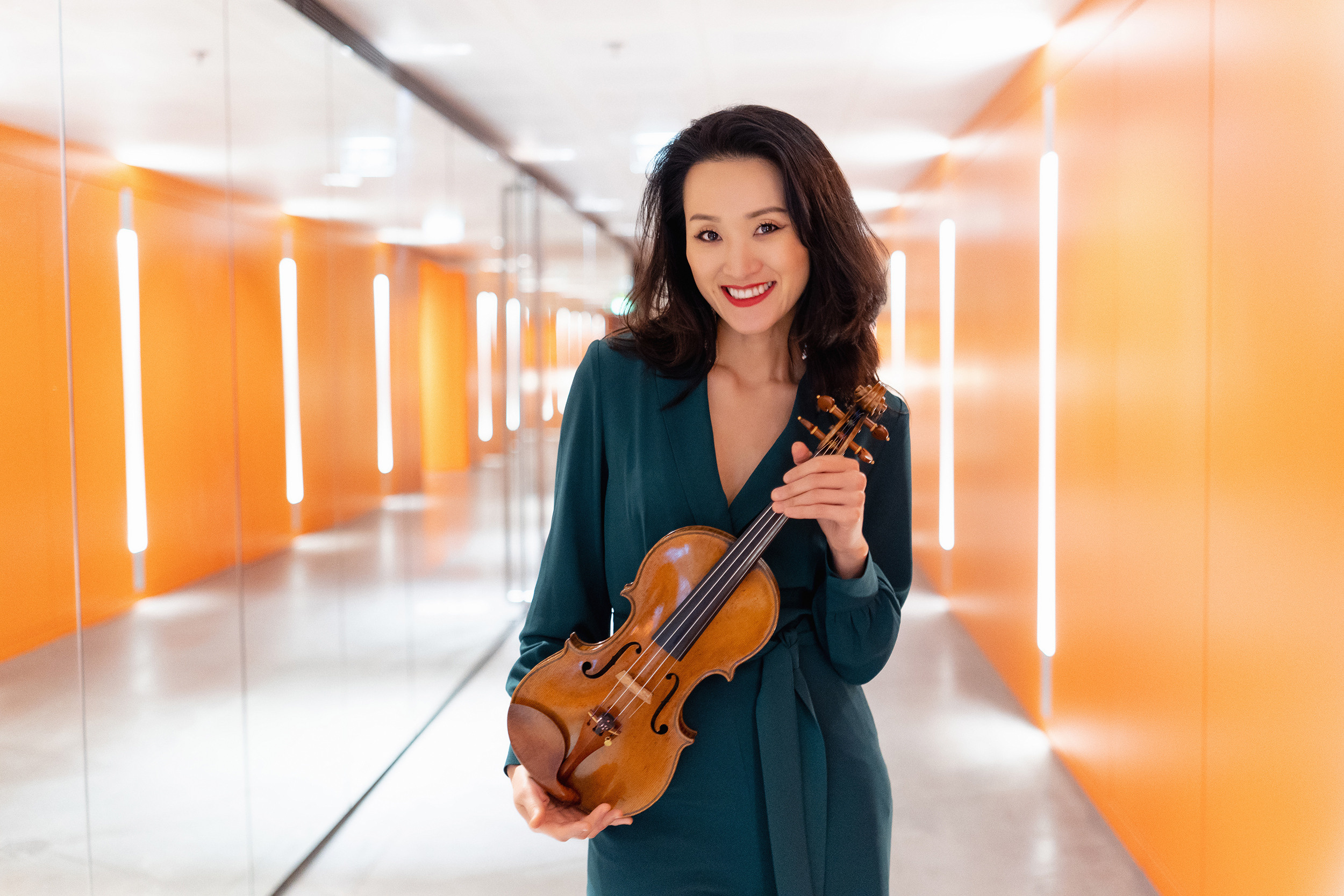 JOOWON PARK. Portrait photographer in Germany and all over Europe Mischa Blank