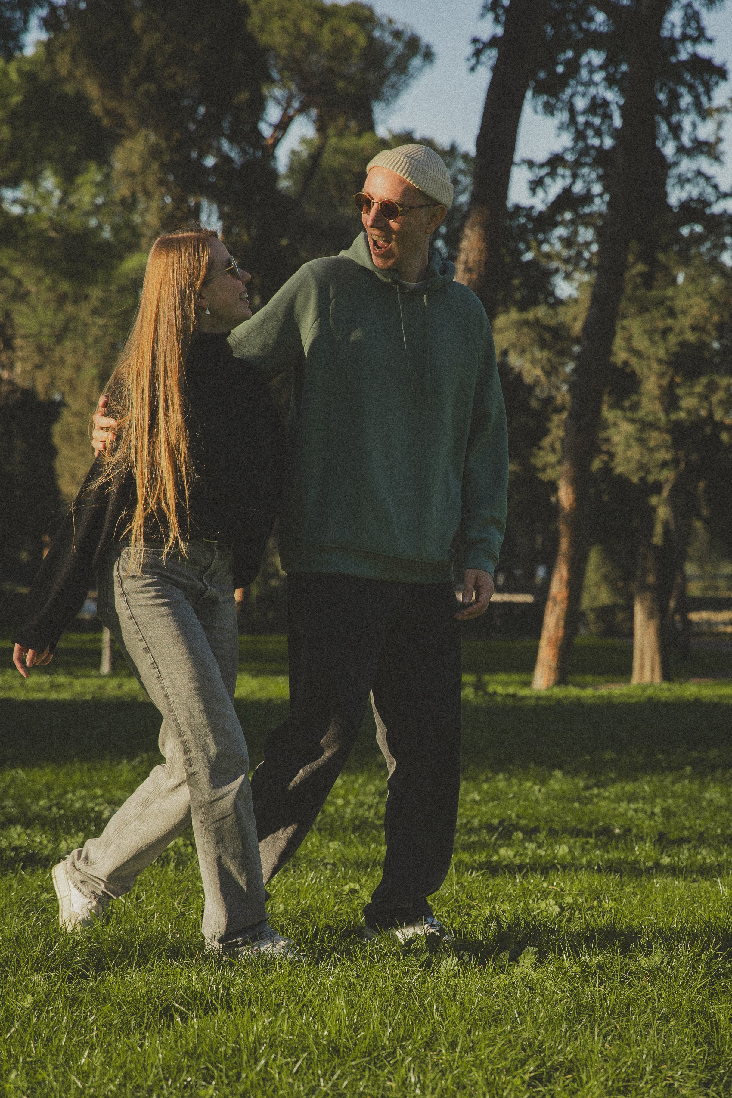 Capturing Emotion: The Art of Documentary Photography in Rome. Elizaveta Razumova | Fotografa Cinematica per Love Story, Matrimoni e Ritratti