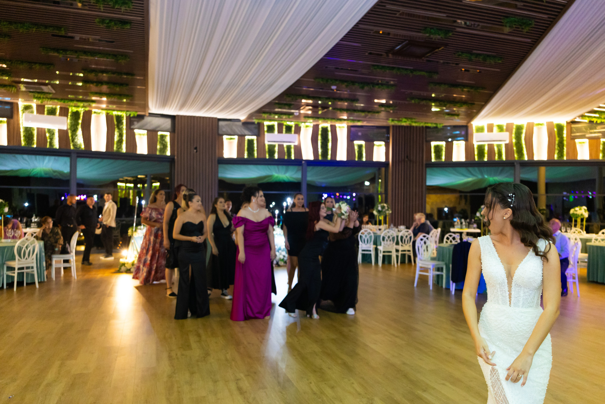 Costi & Madalina. Fotograf de nunta — Ionut Belea dar si evenimente corporate din Romania