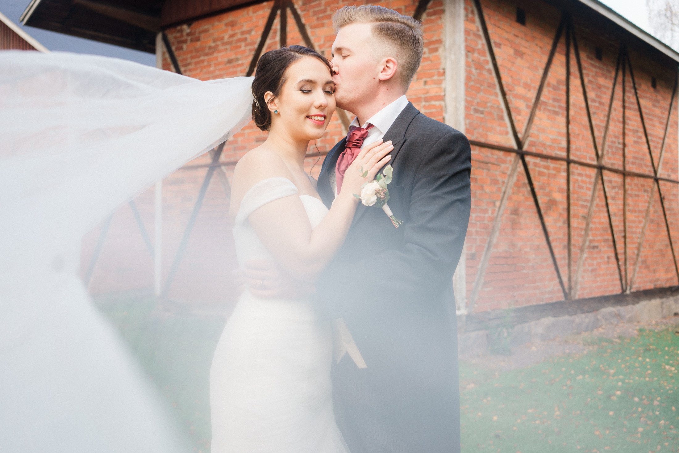 Johanna&Risto, Kiaalan kartano, hääkuvaus Porvoo