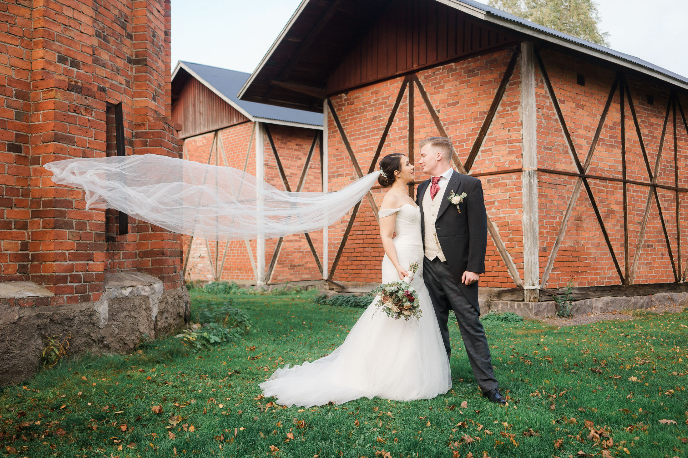 Johanna&Risto, Kiaalan kartano, hääkuvaus Porvoo