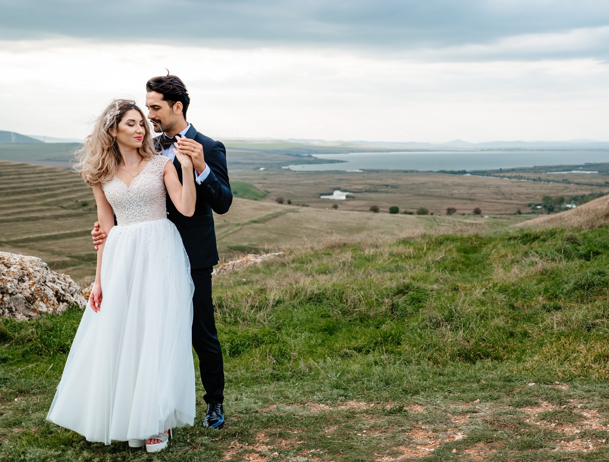 Alexandra & Robert. Www.besttalesstudio.com