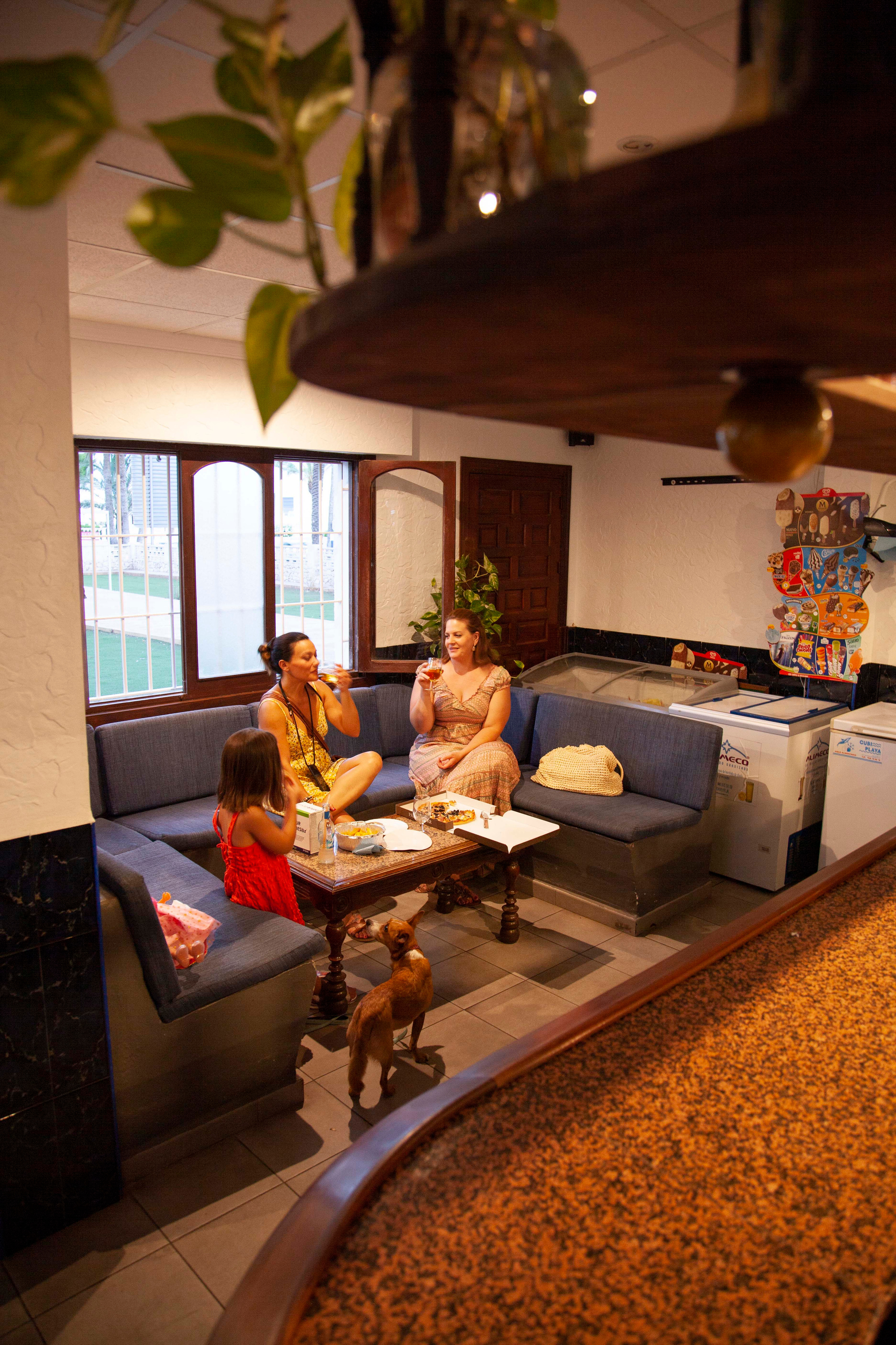 Beach bar. Family and real state photographer in Haugesund Dina Vikra