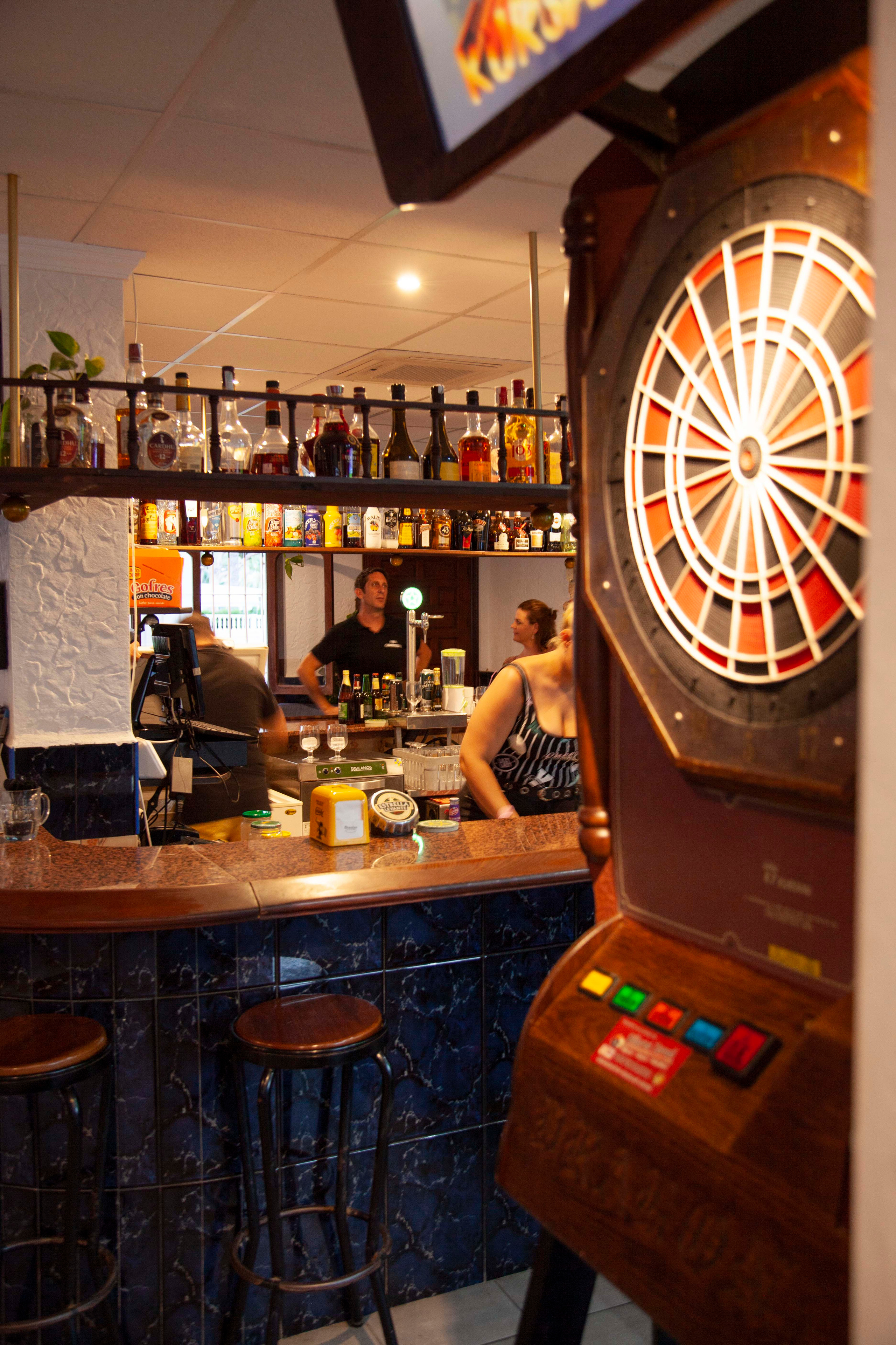 Beach bar. Family and real state photographer in Haugesund Dina Vikra