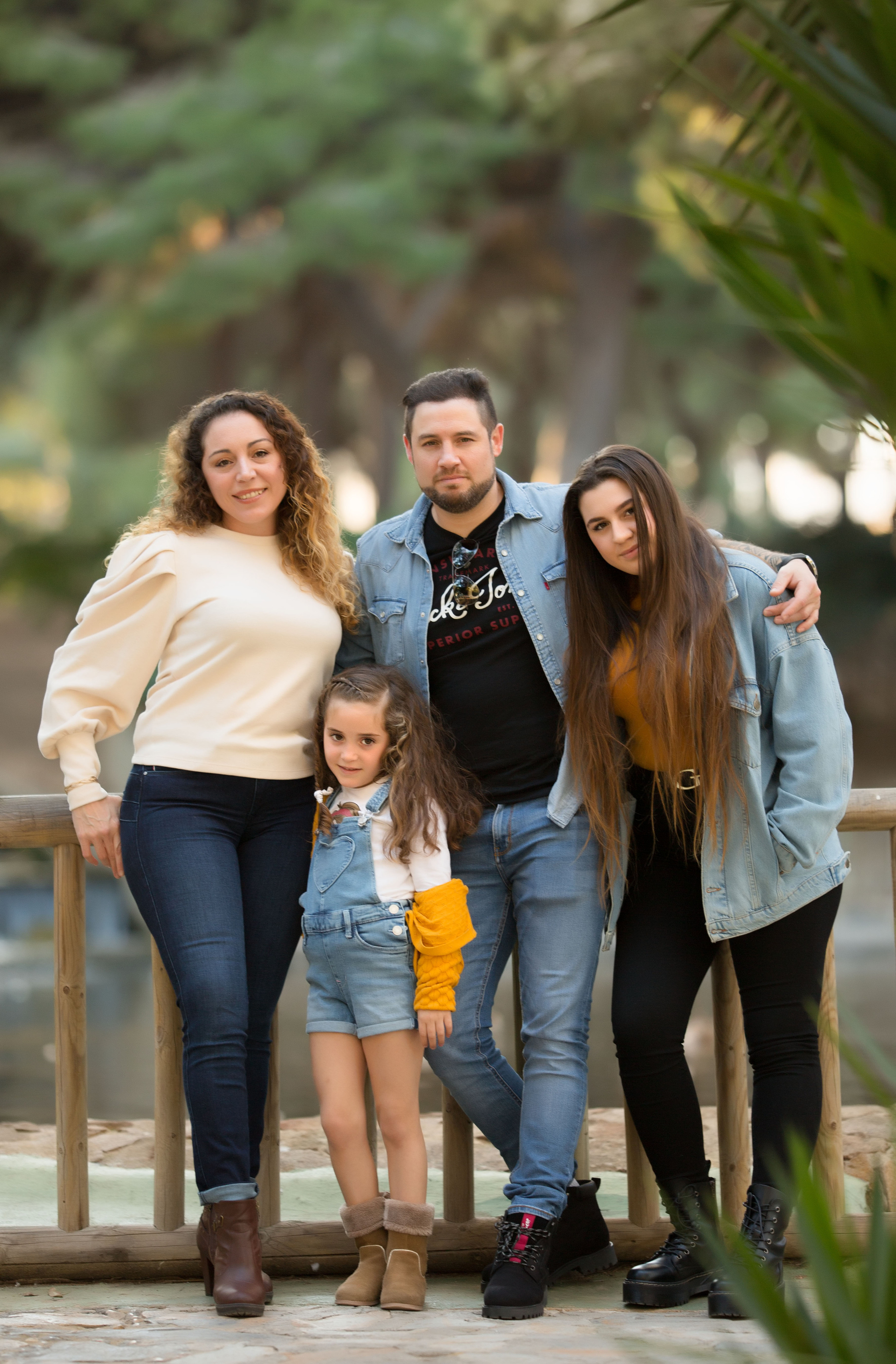 In the park. Family and real state photographer in Haugesund Dina Vikra