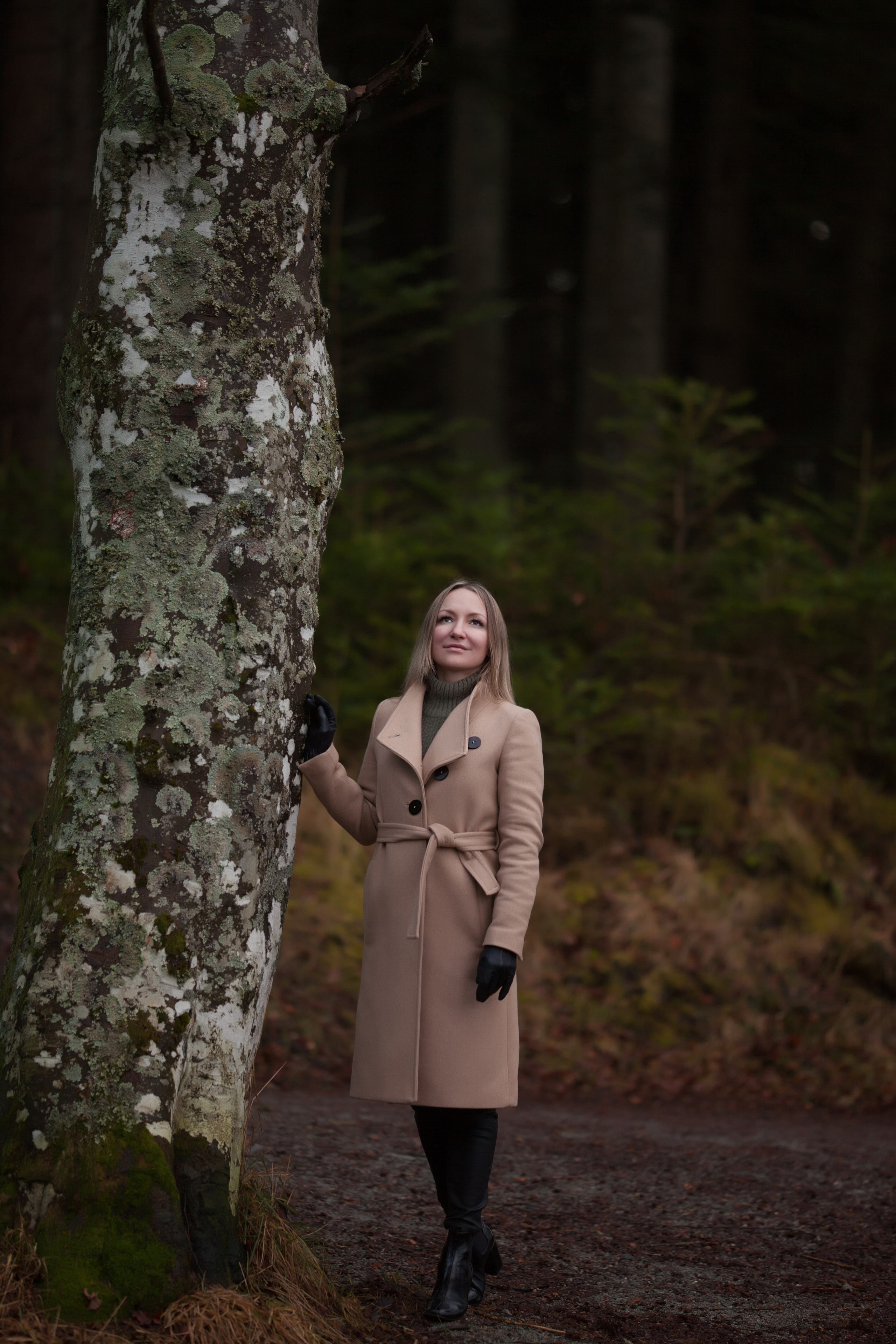 Marina and nude tones. Family and real state photographer in Haugesund Dina Vikra