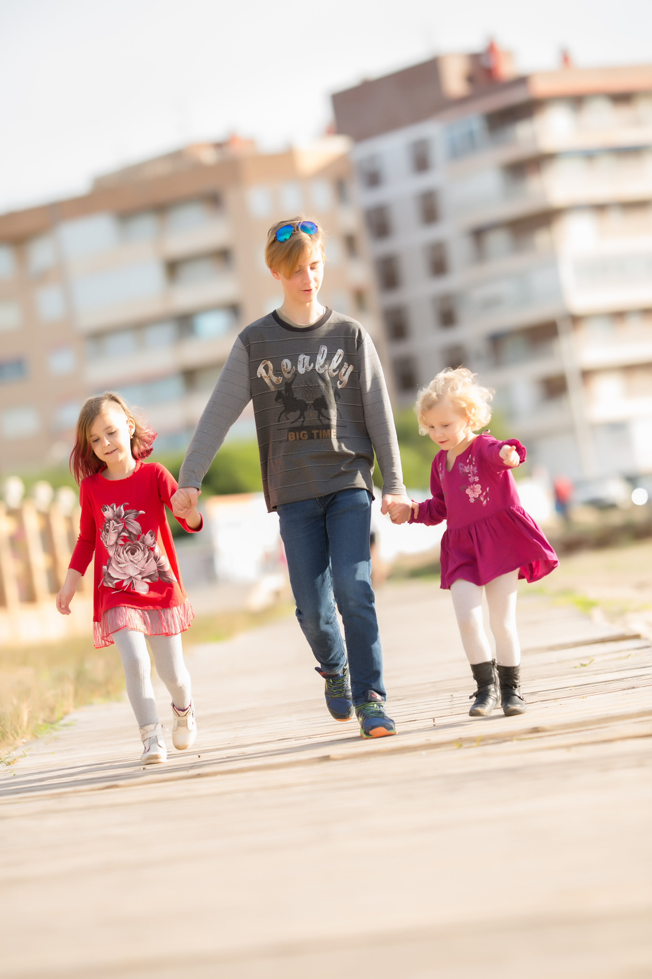 Smile. Family and real state photographer in Haugesund Dina Vikra