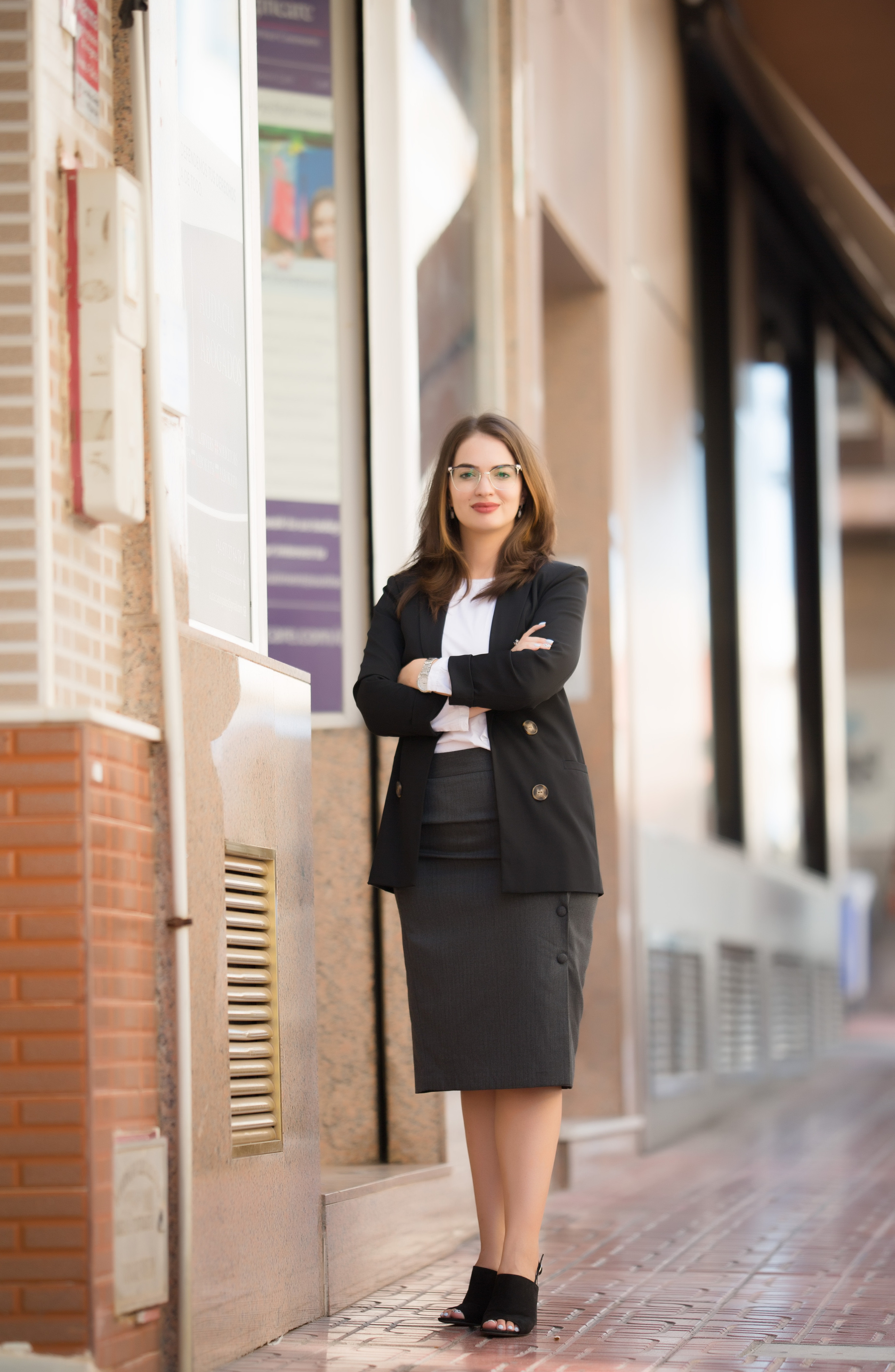 Lawyer. Family and real state photographer in Haugesund Dina Vikra