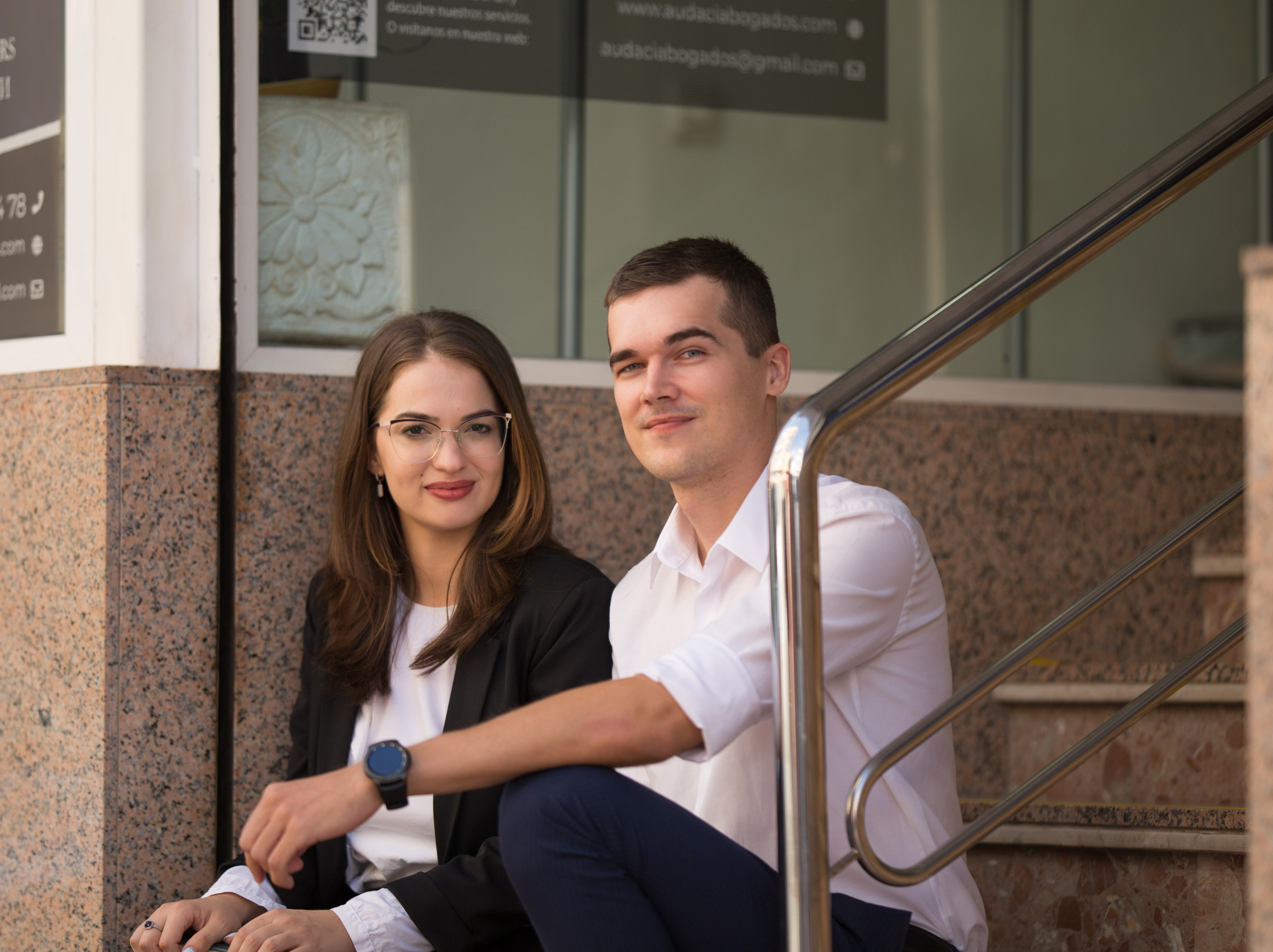 Lawyer. Family and real state photographer in Haugesund Dina Vikra