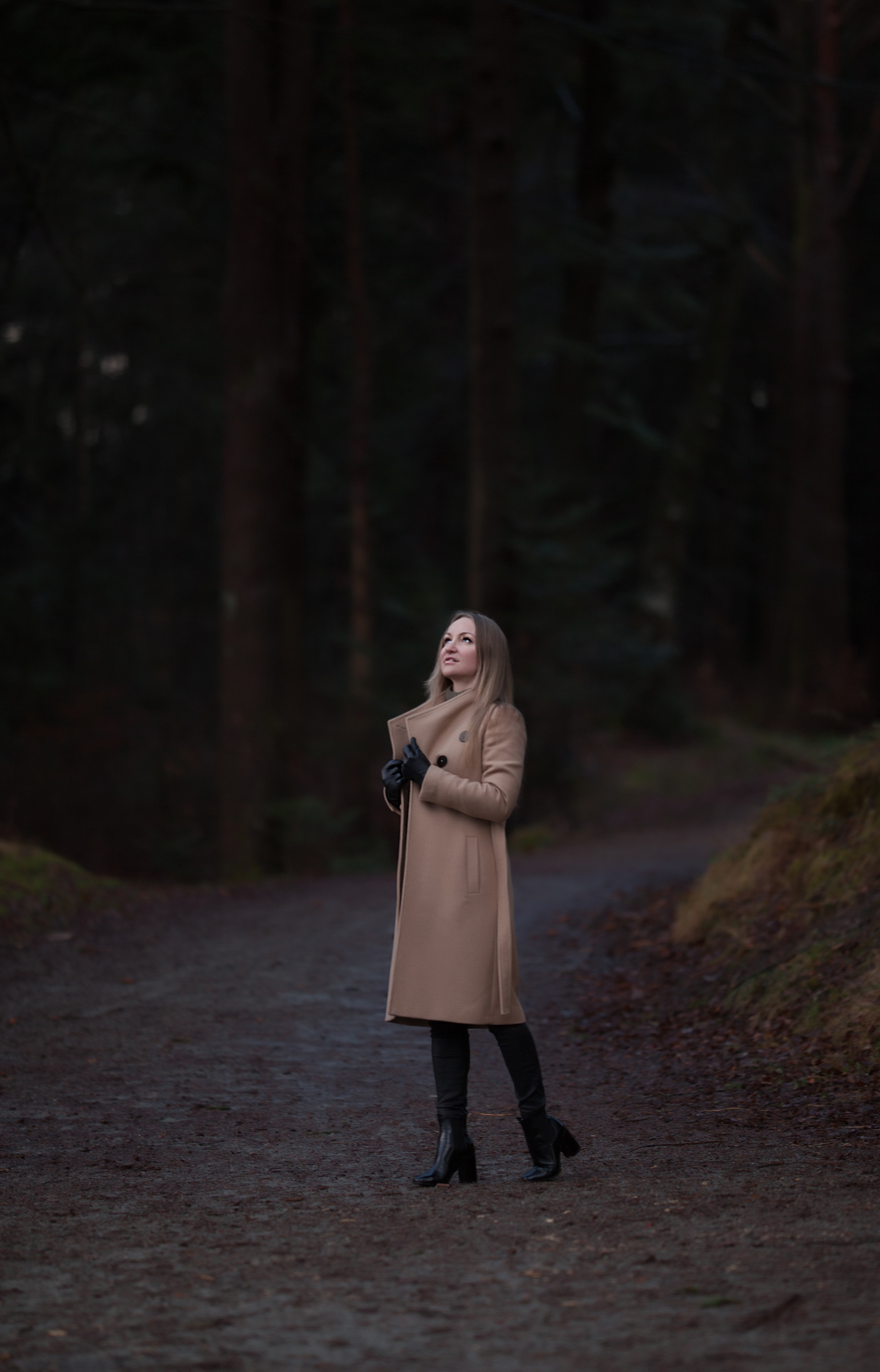 Marina and nude tones. Family and real state photographer in Haugesund Dina Vikra