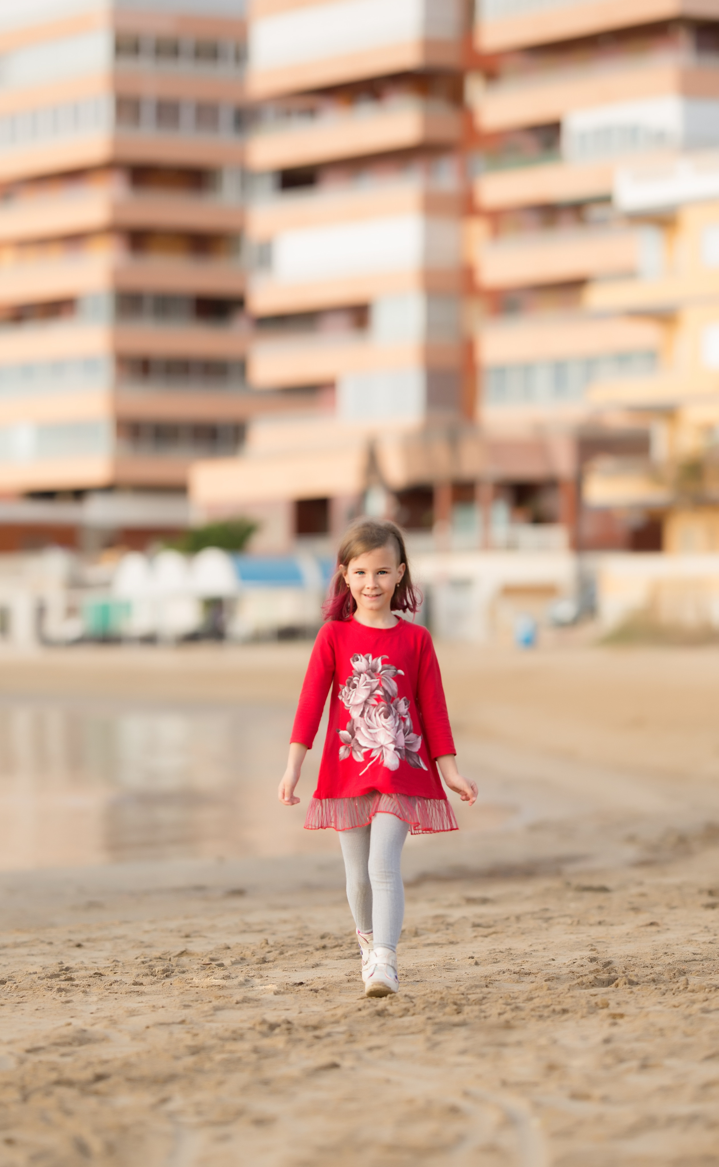 Smile. Family and real state photographer in Haugesund Dina Vikra