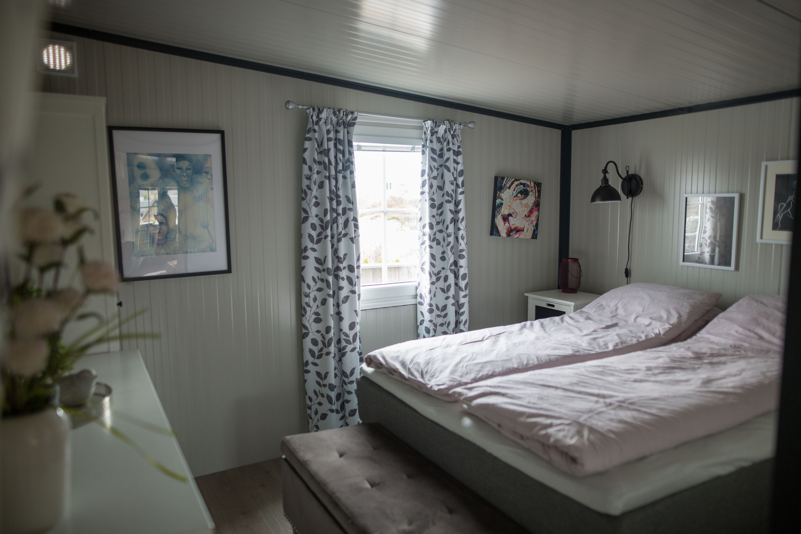 Hytta for salg. Family and real state photographer in Haugesund Dina Vikra