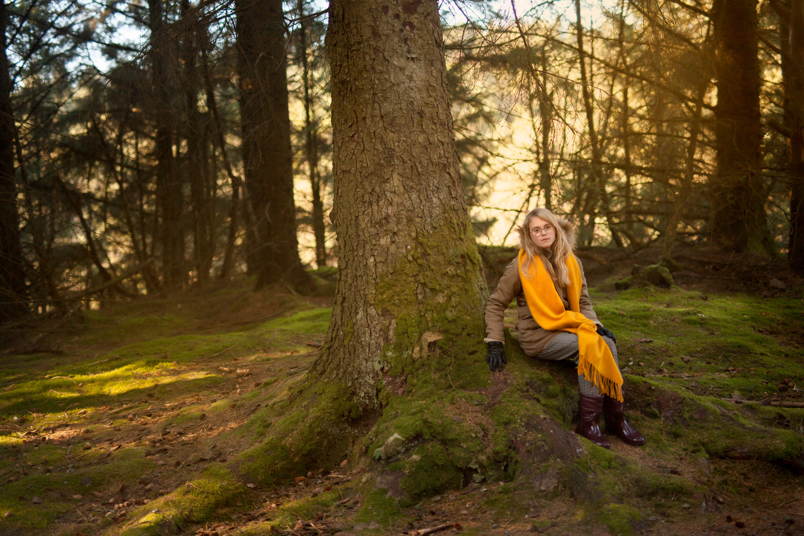Forest magic. Family and real state photographer in Haugesund Dina Vikra