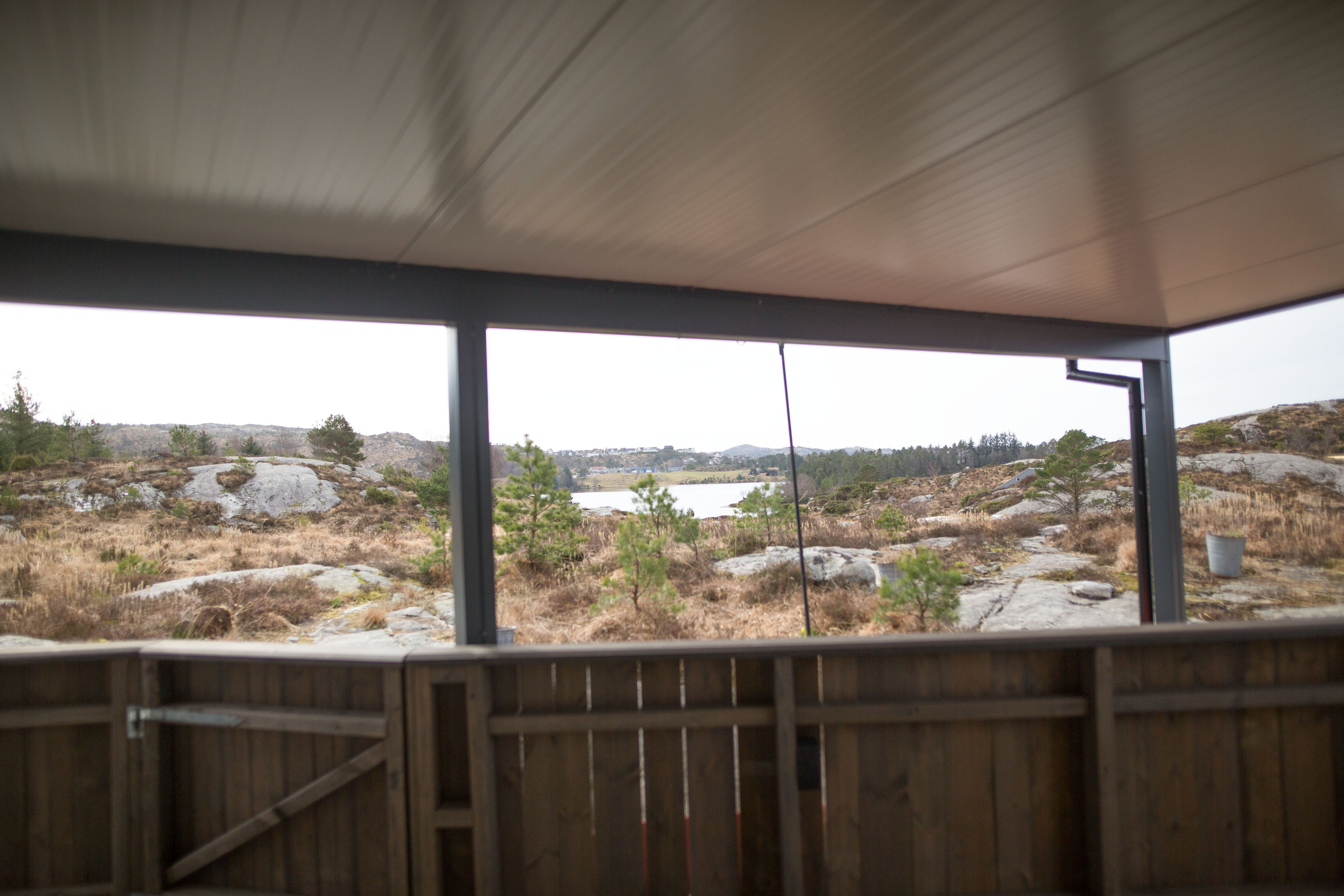 Hytta for salg. Family and real state photographer in Haugesund Dina Vikra