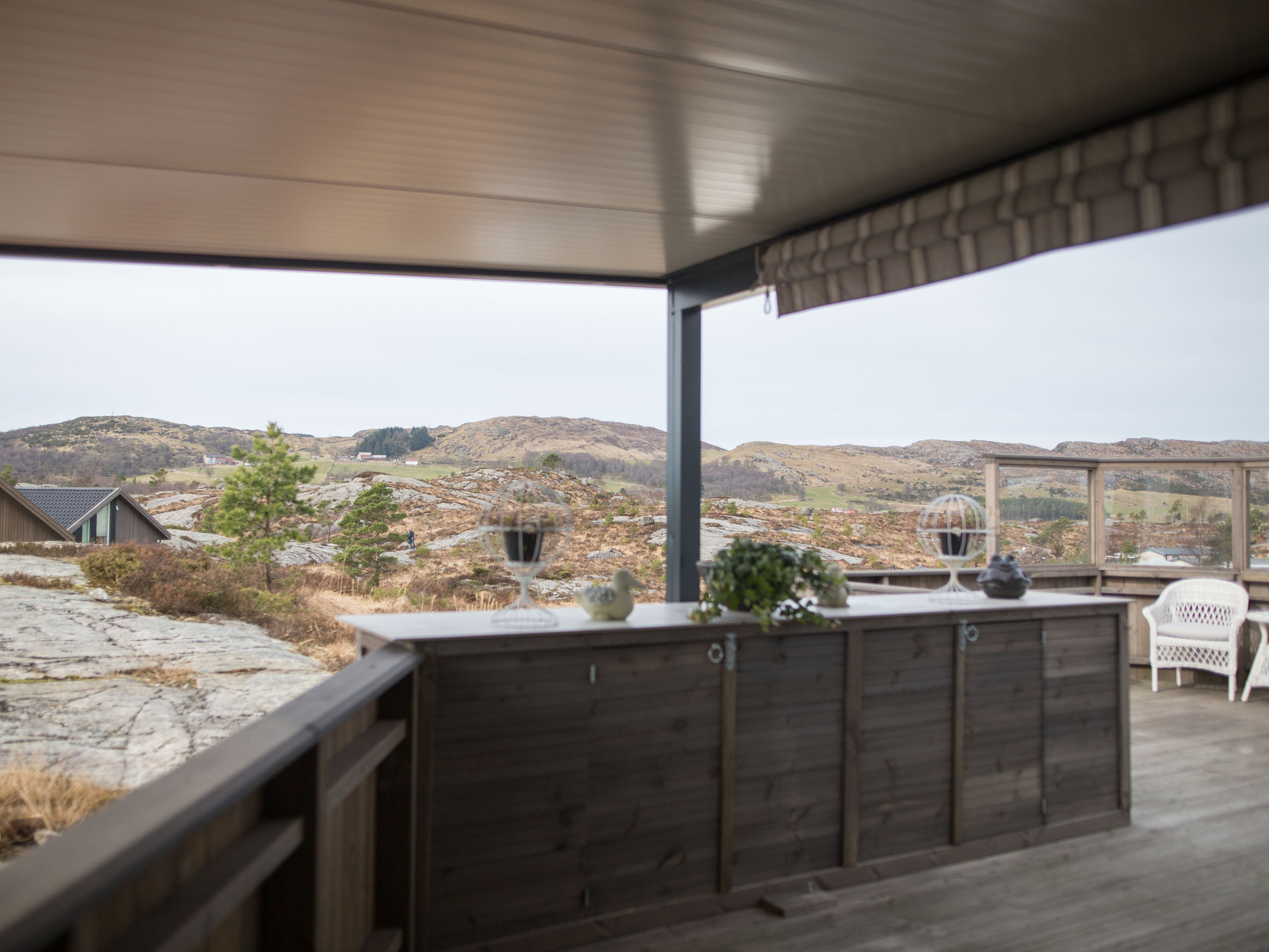 Hytta for salg. Family and real state photographer in Haugesund Dina Vikra