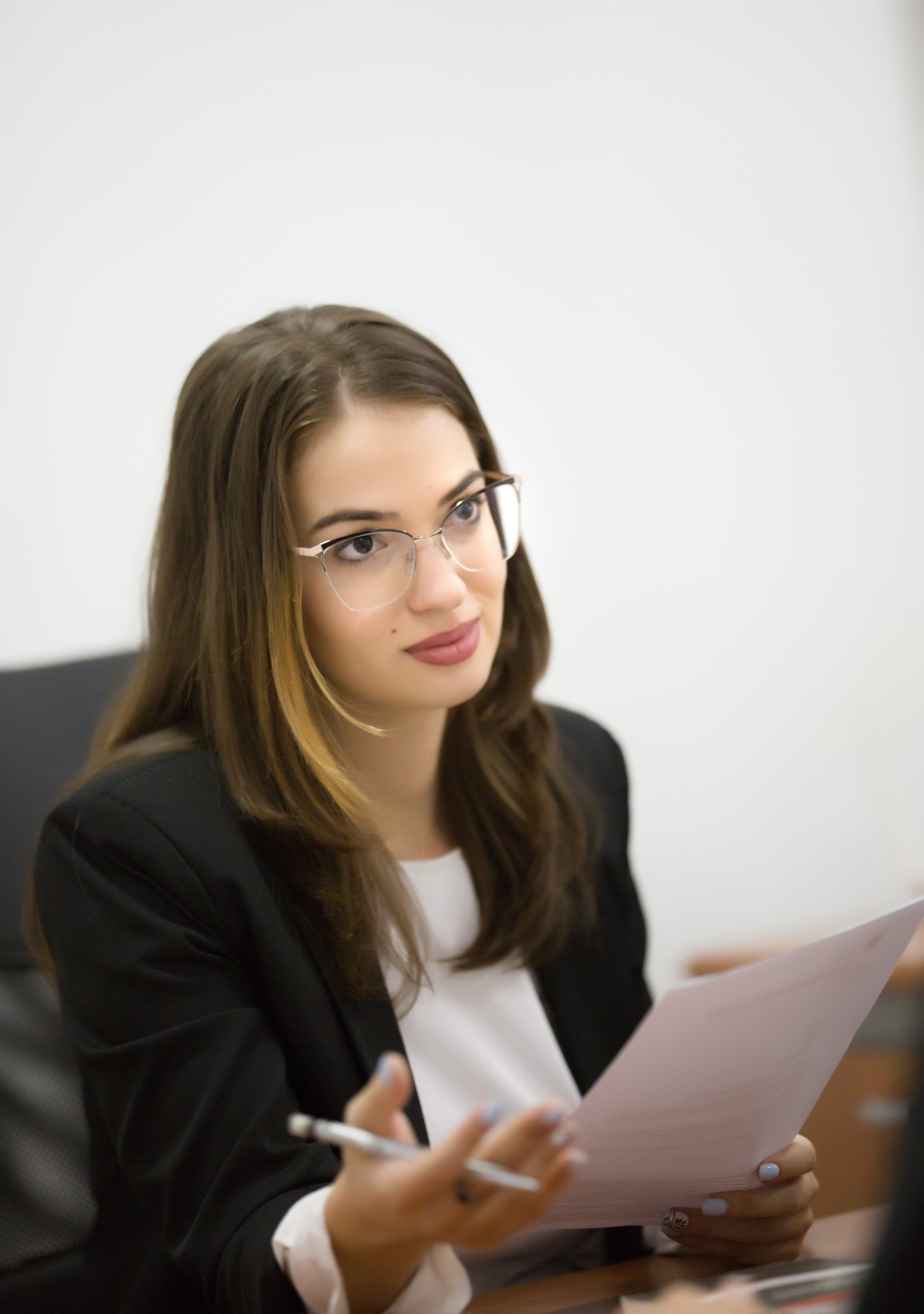 Lawyer. Family and real state photographer in Haugesund Dina Vikra