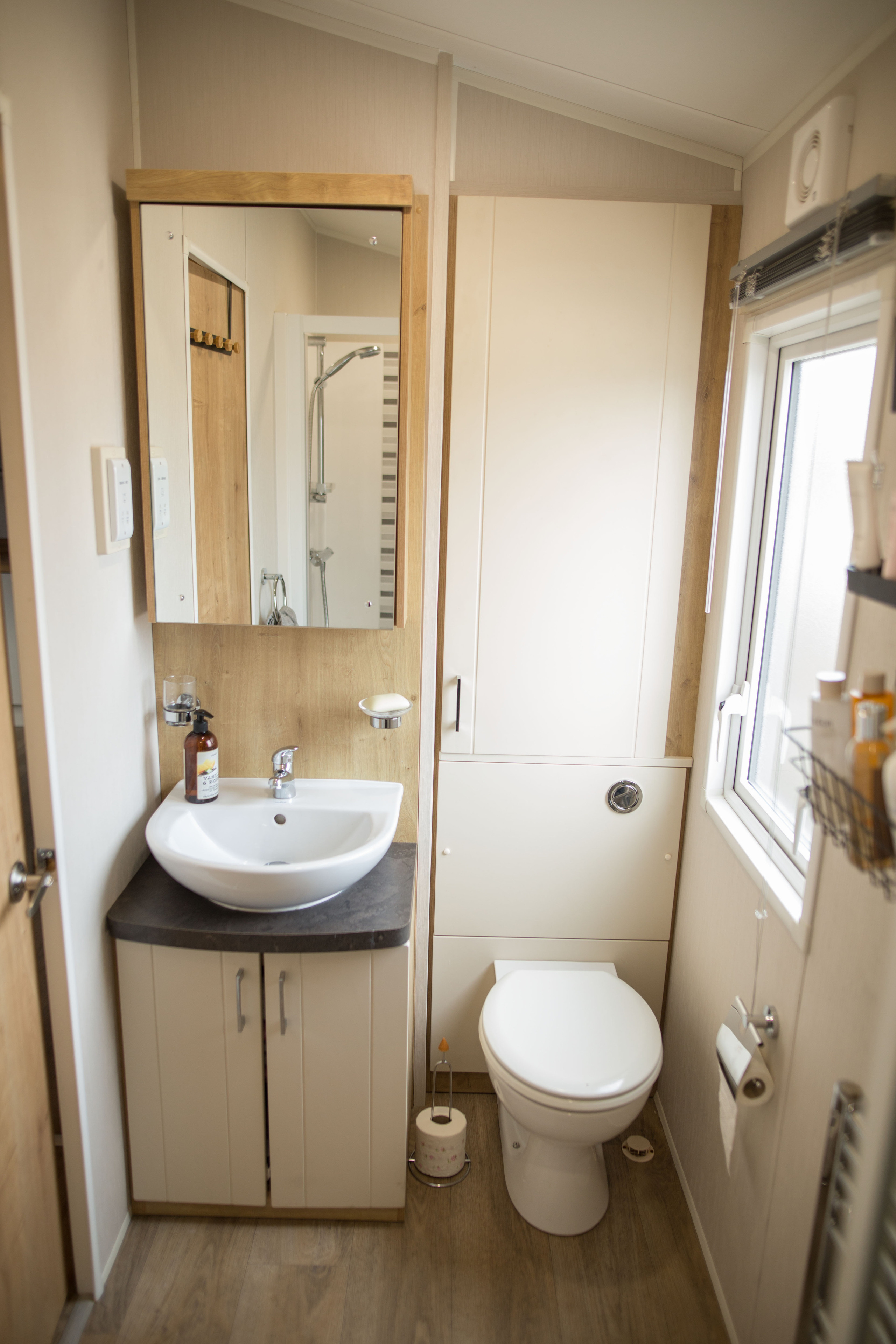 Hytta for salg. Family and real state photographer in Haugesund Dina Vikra