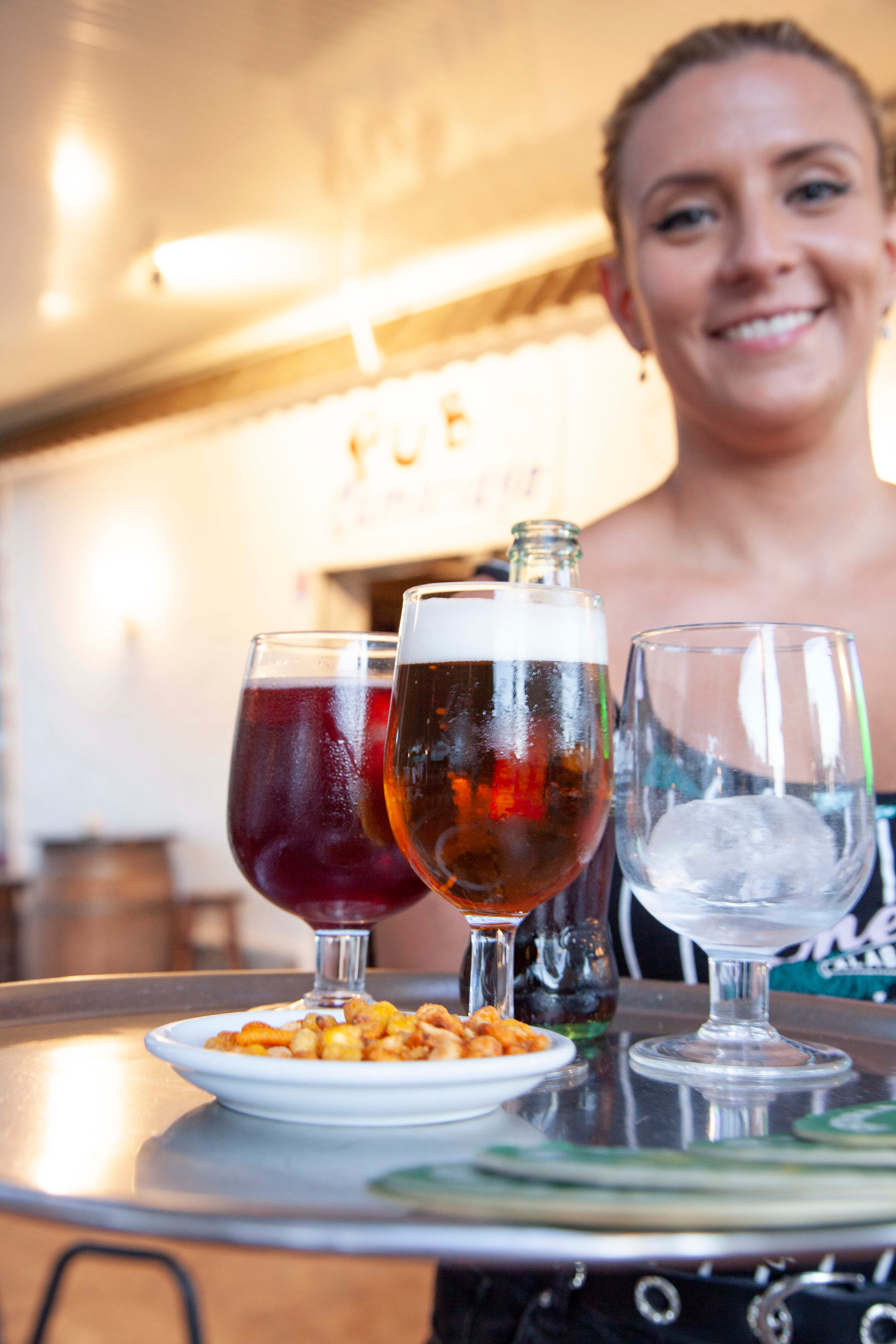 Beach bar. Family and real state photographer in Haugesund Dina Vikra
