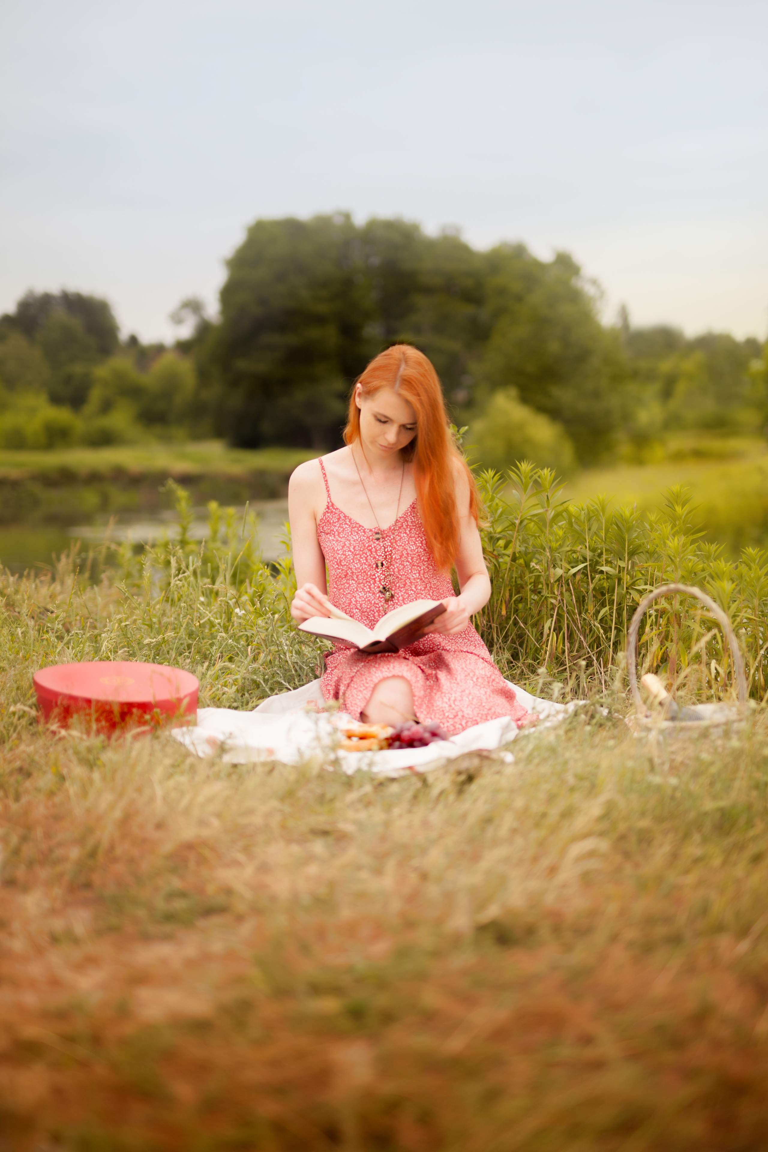 Anastassia. Family and real state photographer in Haugesund Dina Vikra
