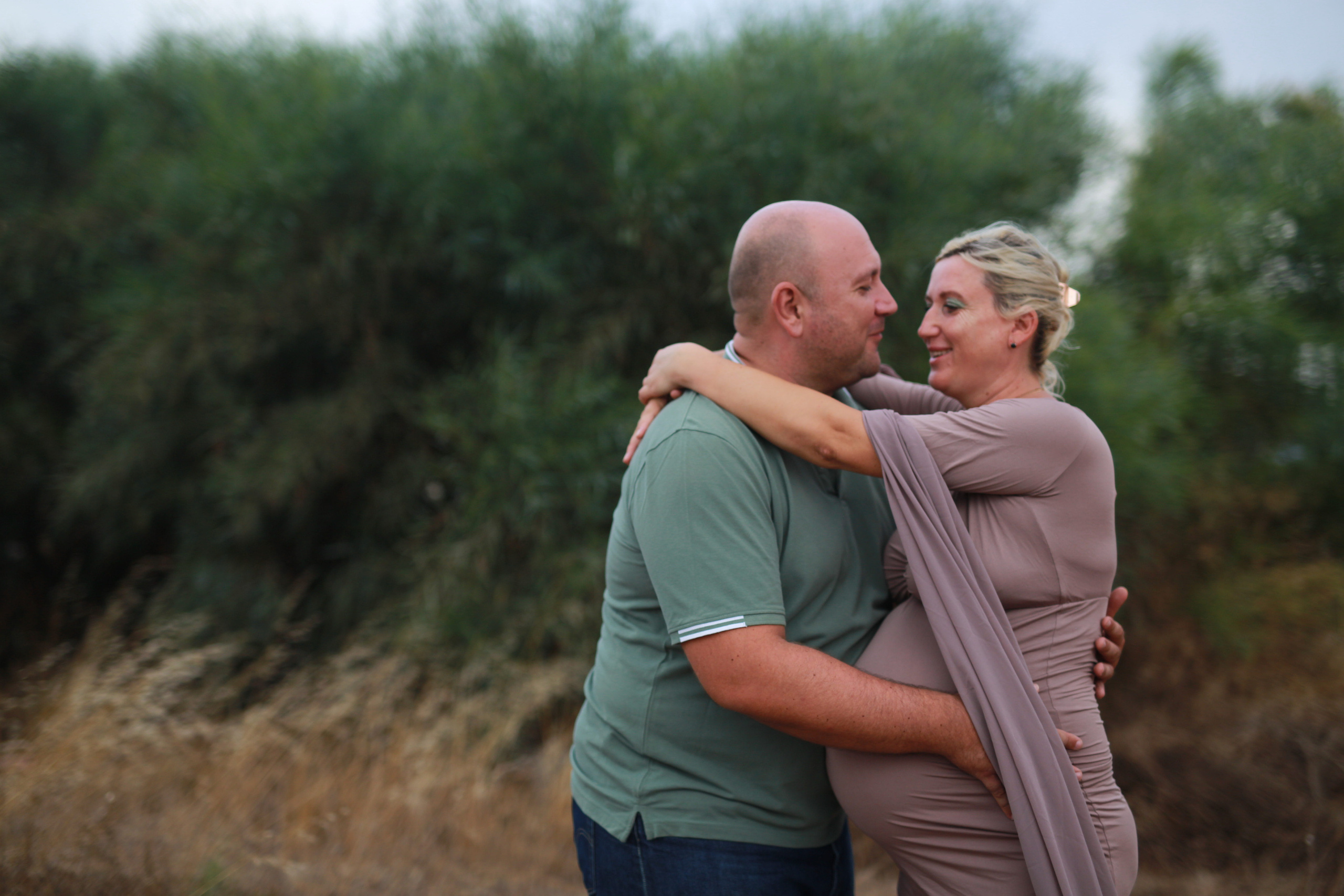 Waiting for a baby. Family and real state photographer in Haugesund Dina Vikra